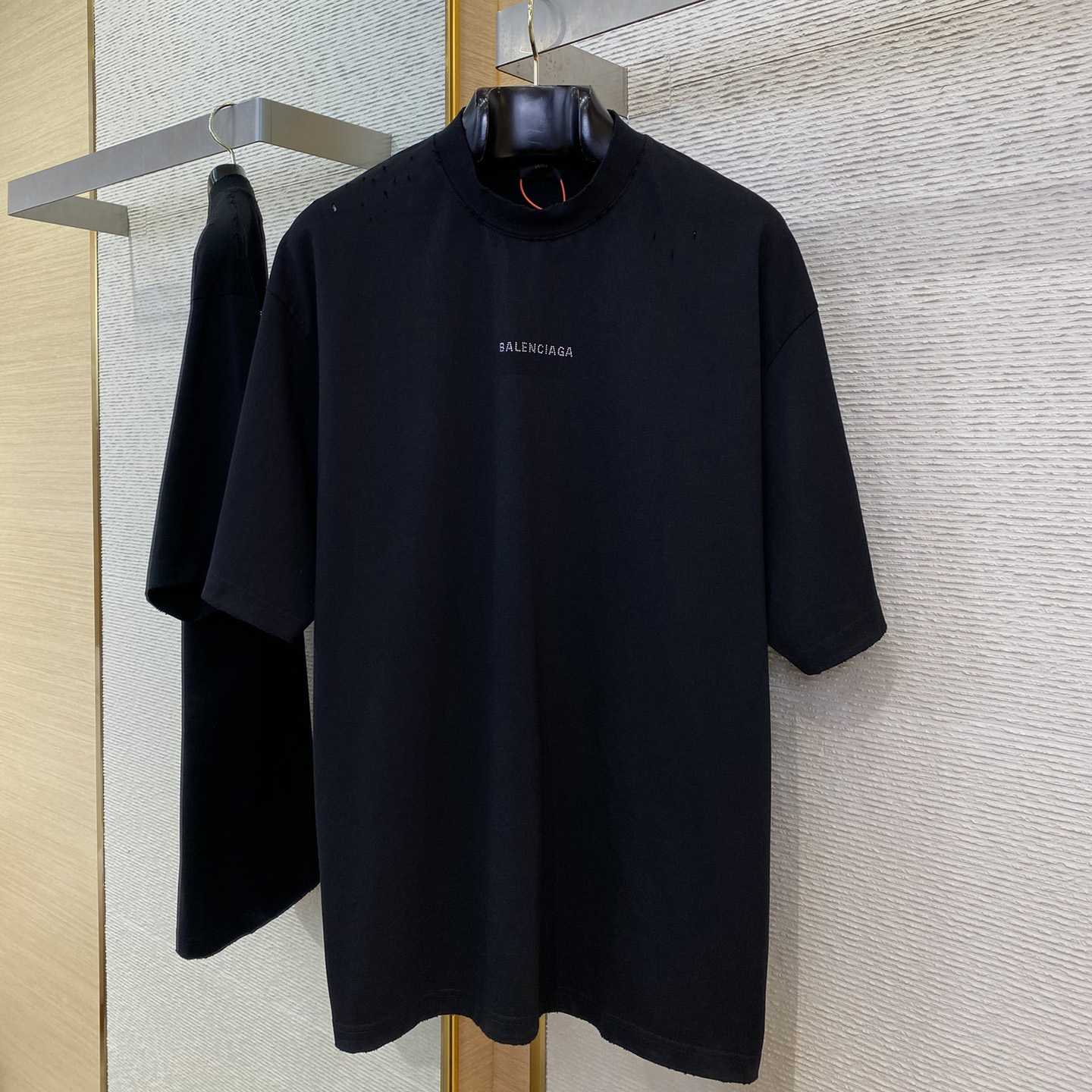 Balenciaga Back Strass Cropped T-Shirt in black - DesignerGu