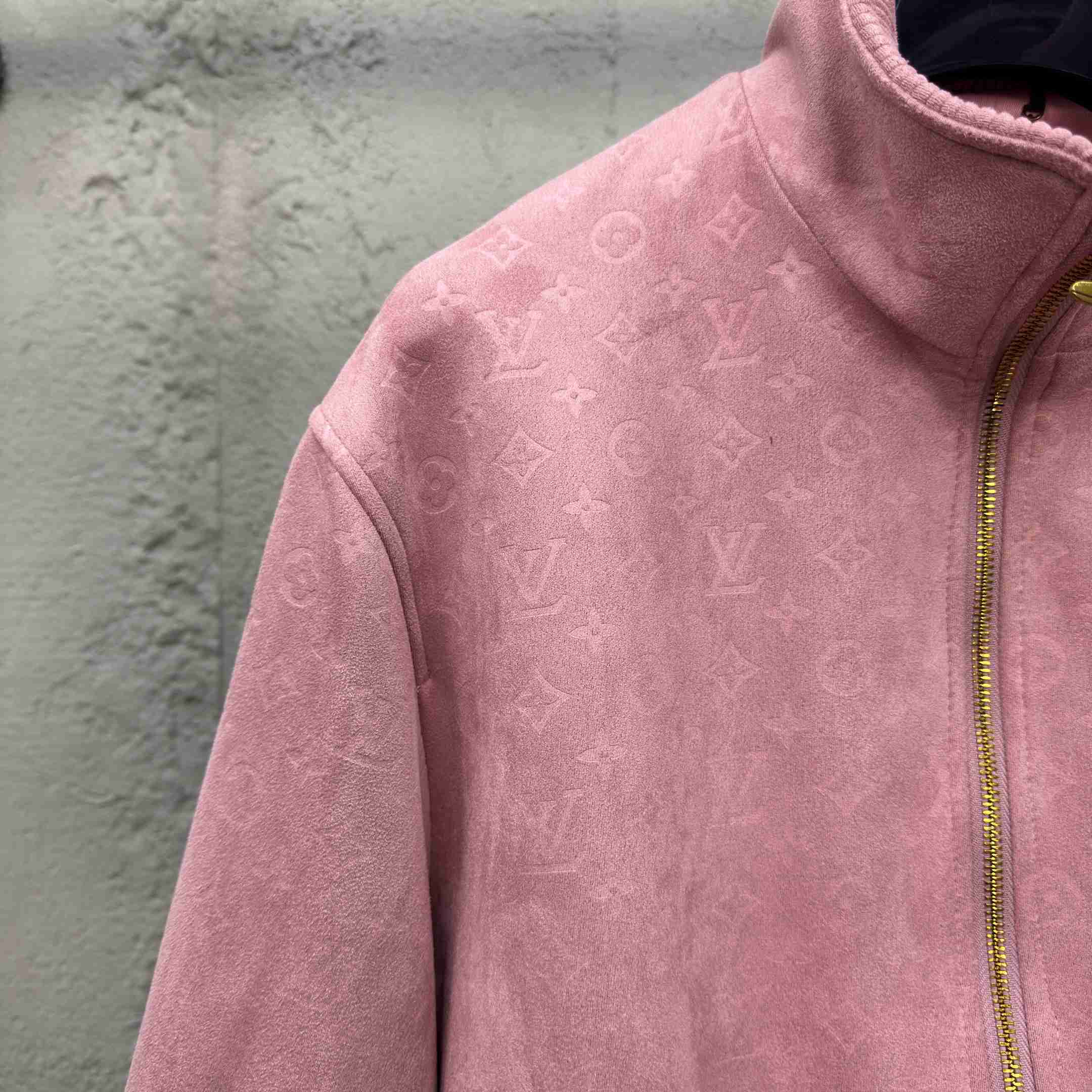 Louis Vuitton Monogram Debossed Leather Tracksuit Jacket   1AHBU4 - DesignerGu