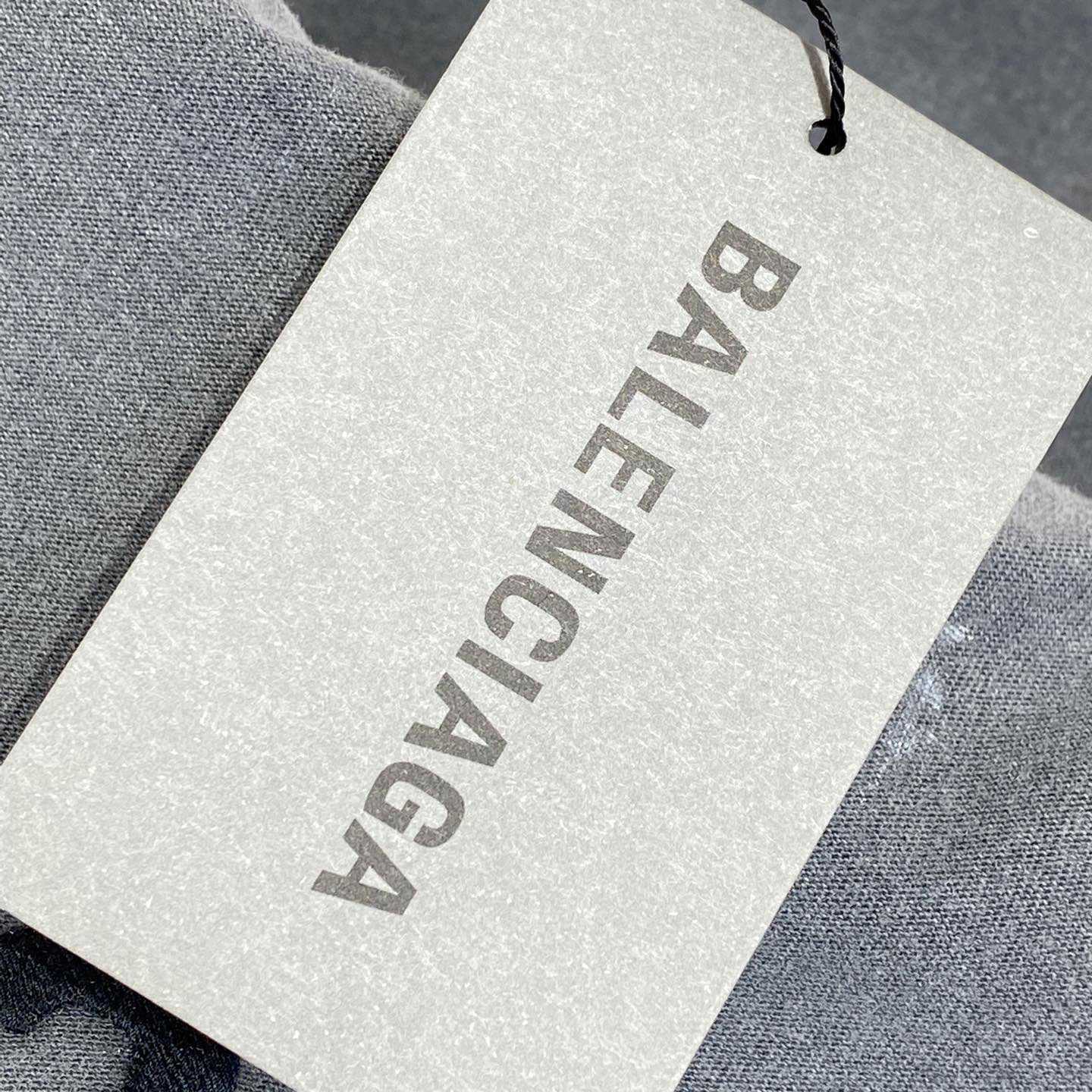 Balenciaga Back T-Shirt Medium Fit In Grey - DesignerGu