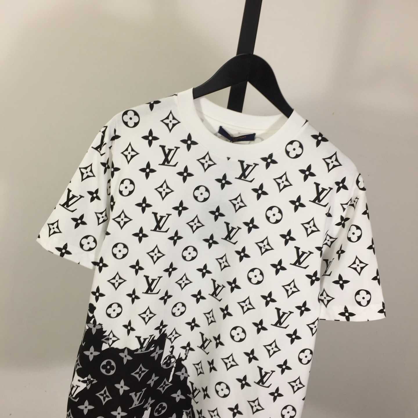 Louis Vuitton Gradient Monogram Cotton T-Shirt     - DesignerGu