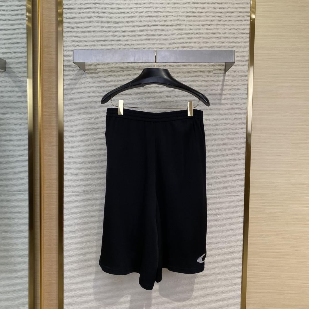 Balenciaga Basketball Series - Shorts In Black And White - DesignerGu