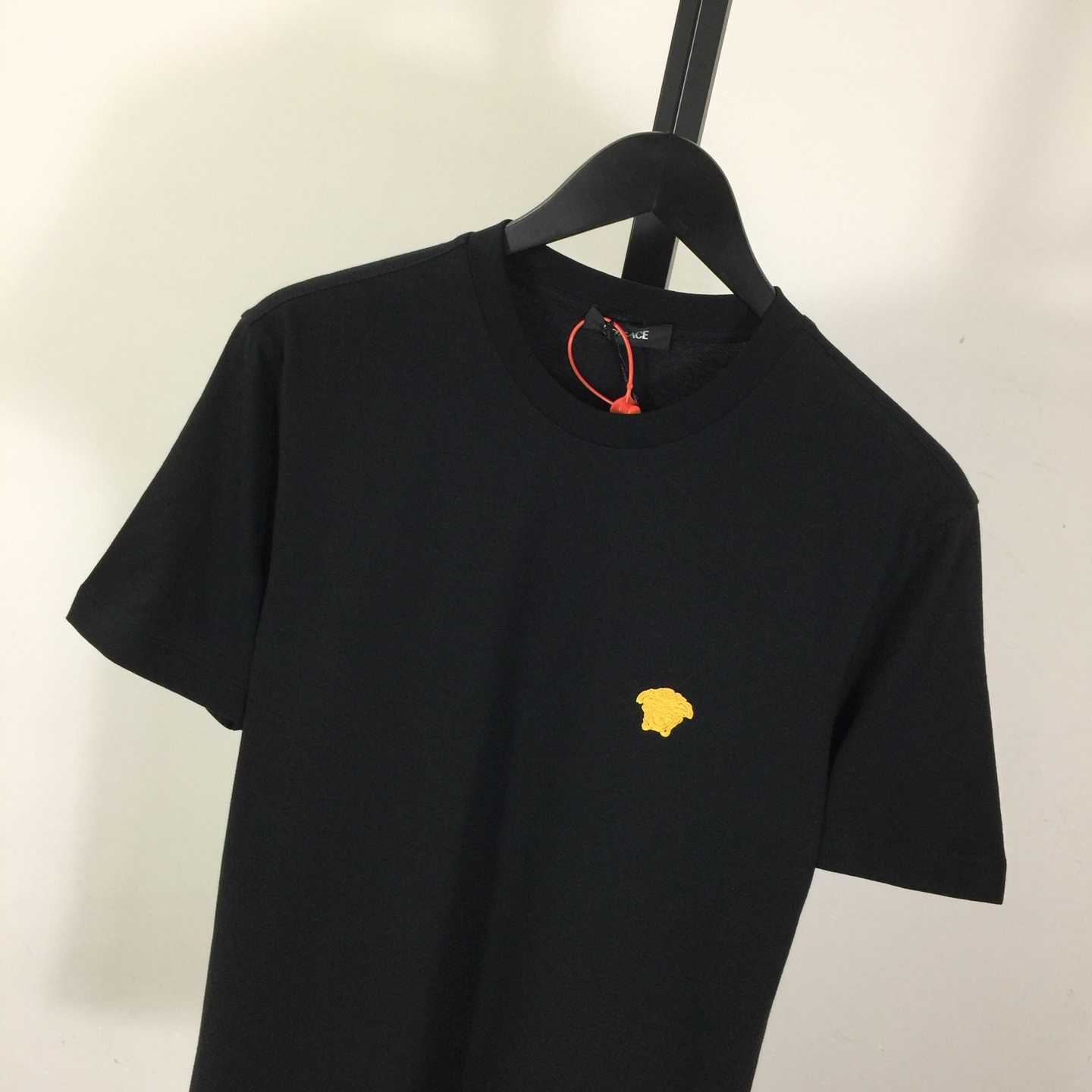 Versace Medusa T-shirt  - DesignerGu