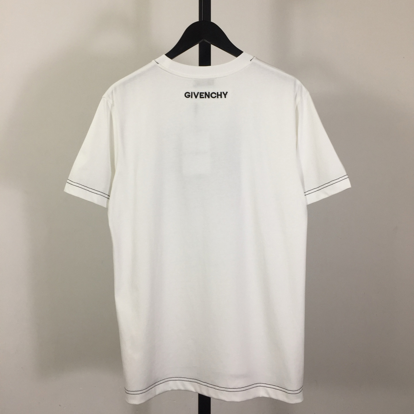 Givenchy T-shirt In Cotton - DesignerGu