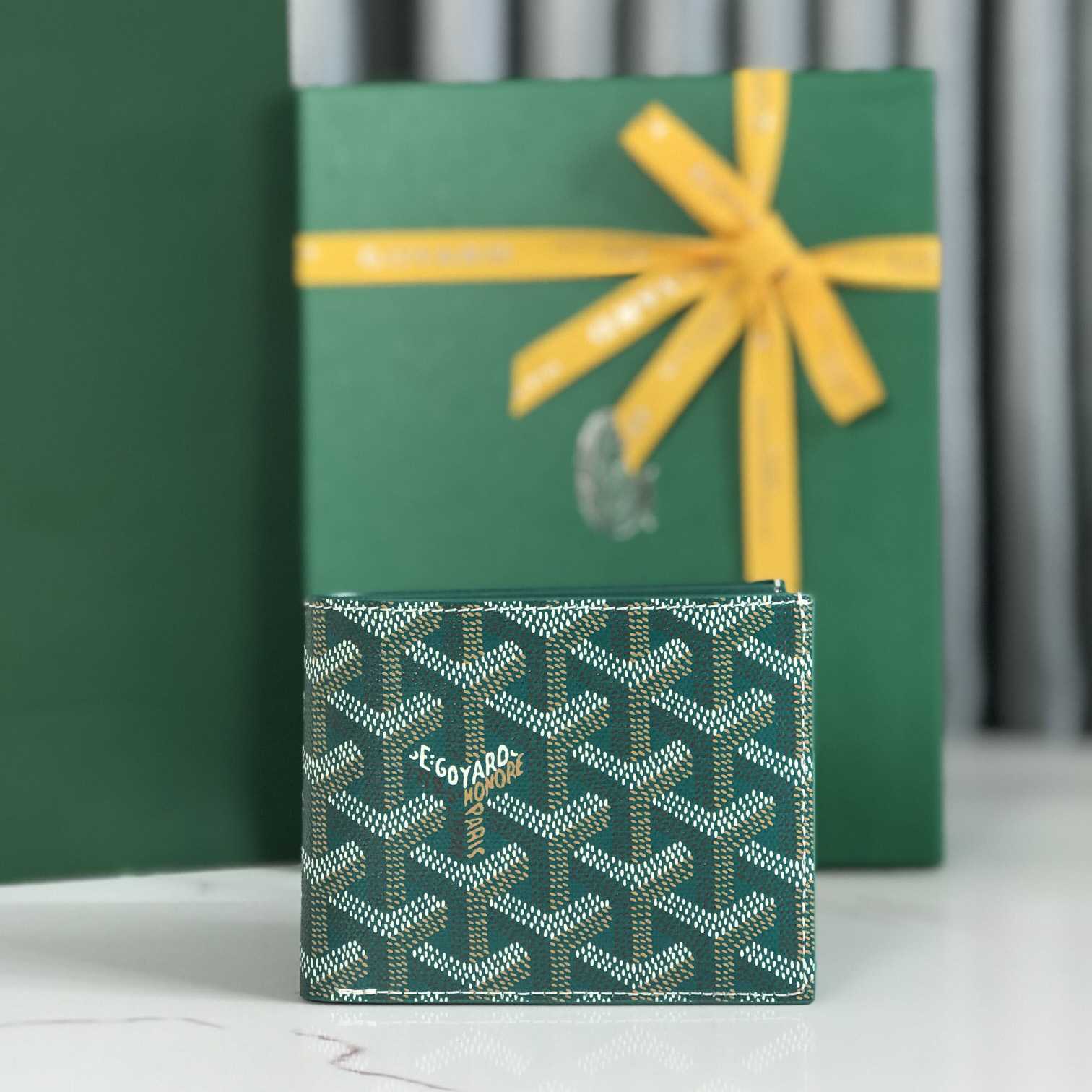 Goyard Short 8 Card Slots Billfold Wallet Green - DesignerGu