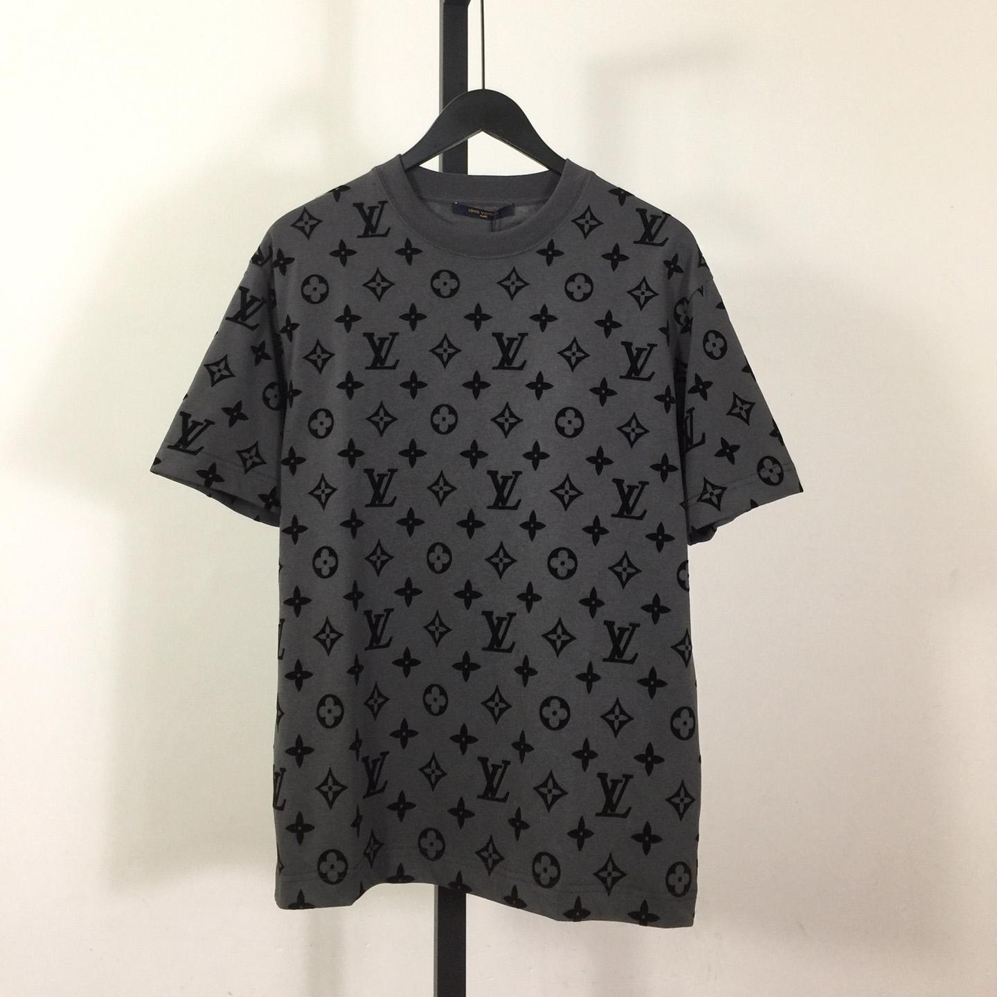 Louis Vuitton Monogram T-shirt - DesignerGu