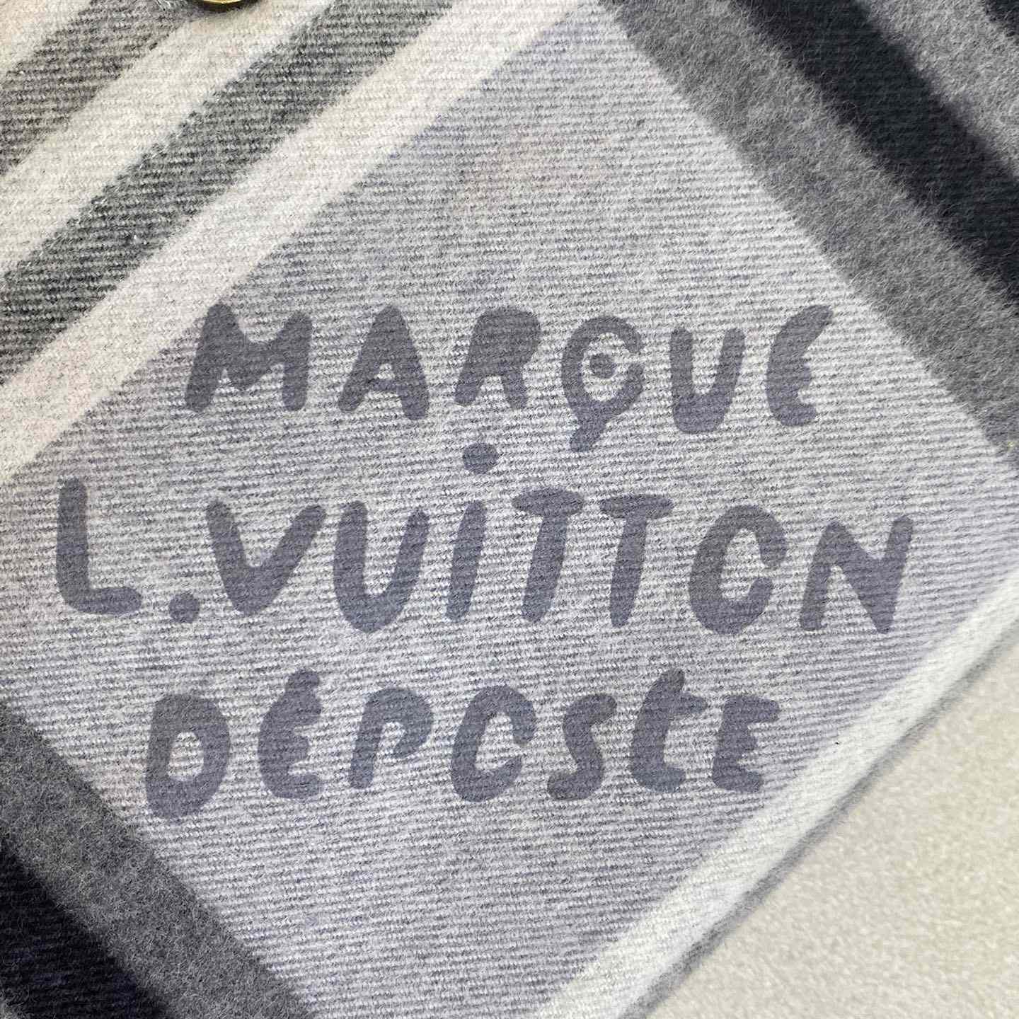 Louis Vuitton Long-Sleeved Cotton Flannel Shirt  1AFXST - DesignerGu