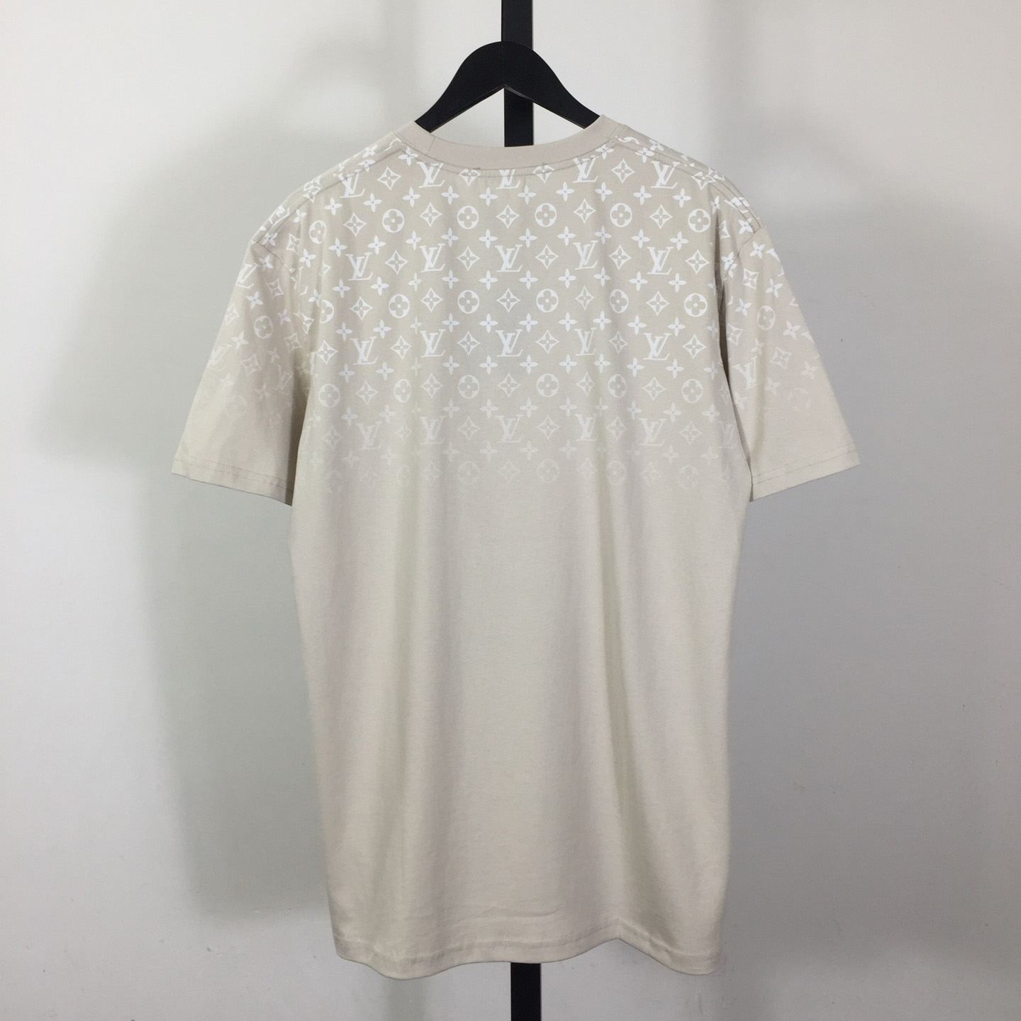 Louis Vuitton Monogram Gradient T-shirt - DesignerGu