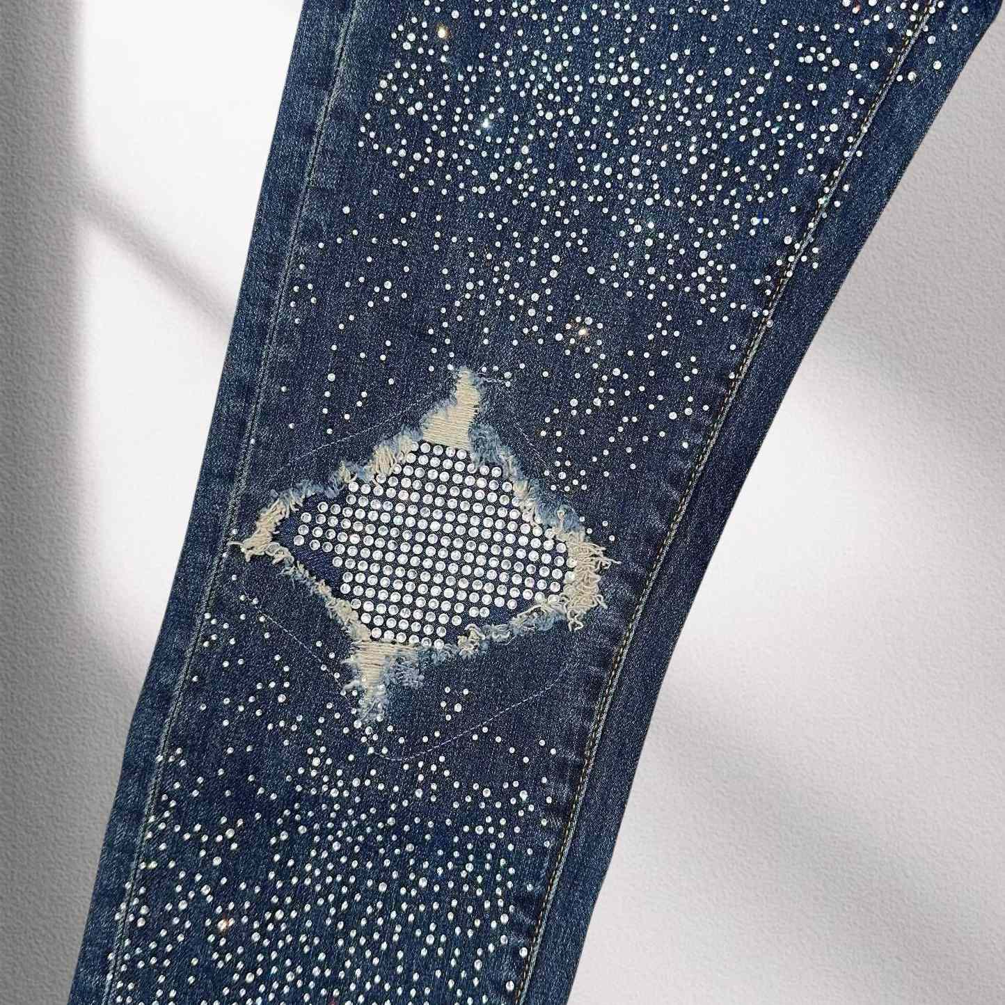 Amiri Jeans    1350 - DesignerGu