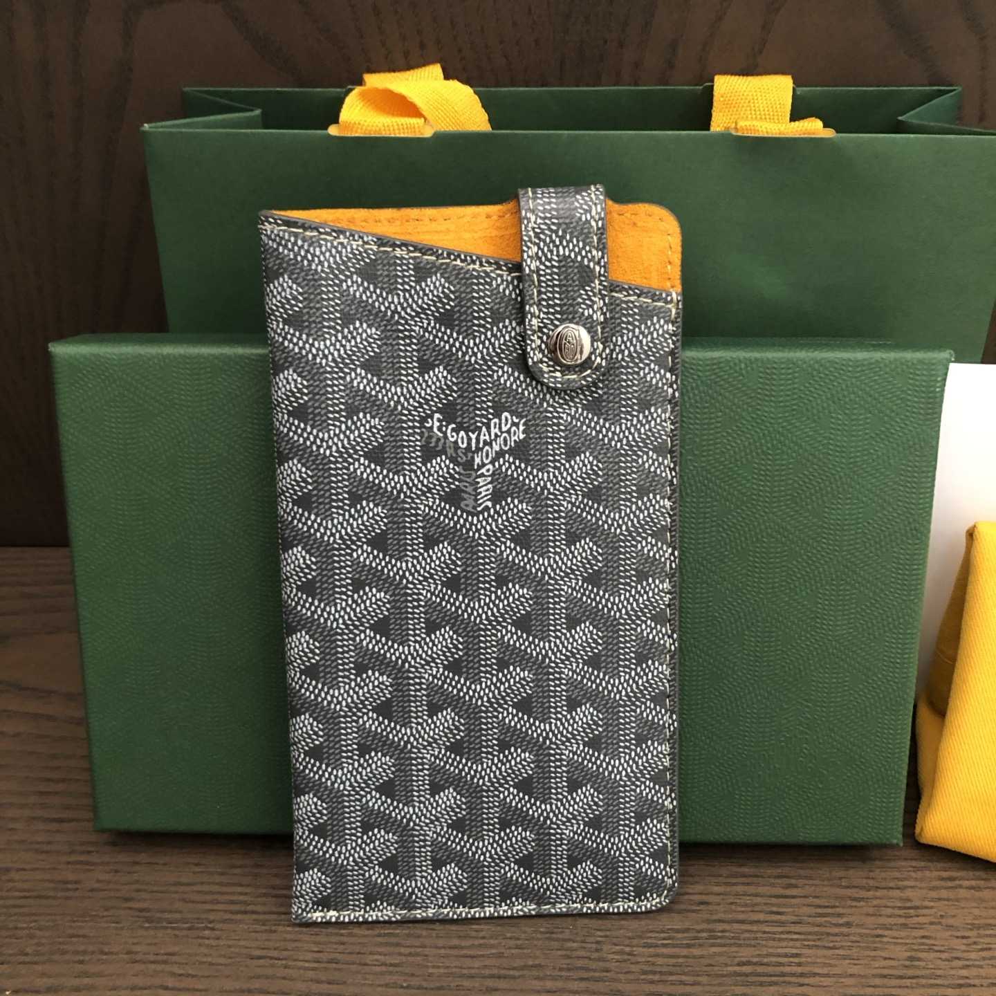 Goyard Montmartre GM Case - DesignerGu