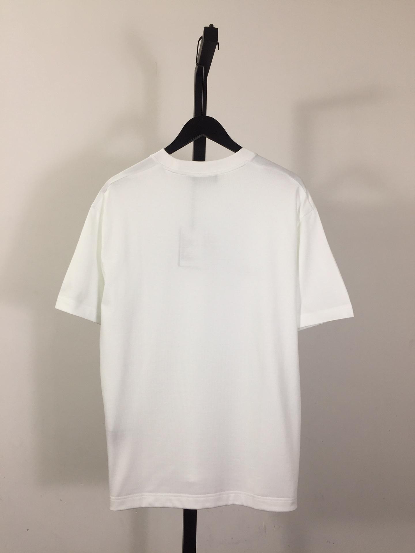 Balenciaga Activewear T-shirt Medium Fit  - DesignerGu