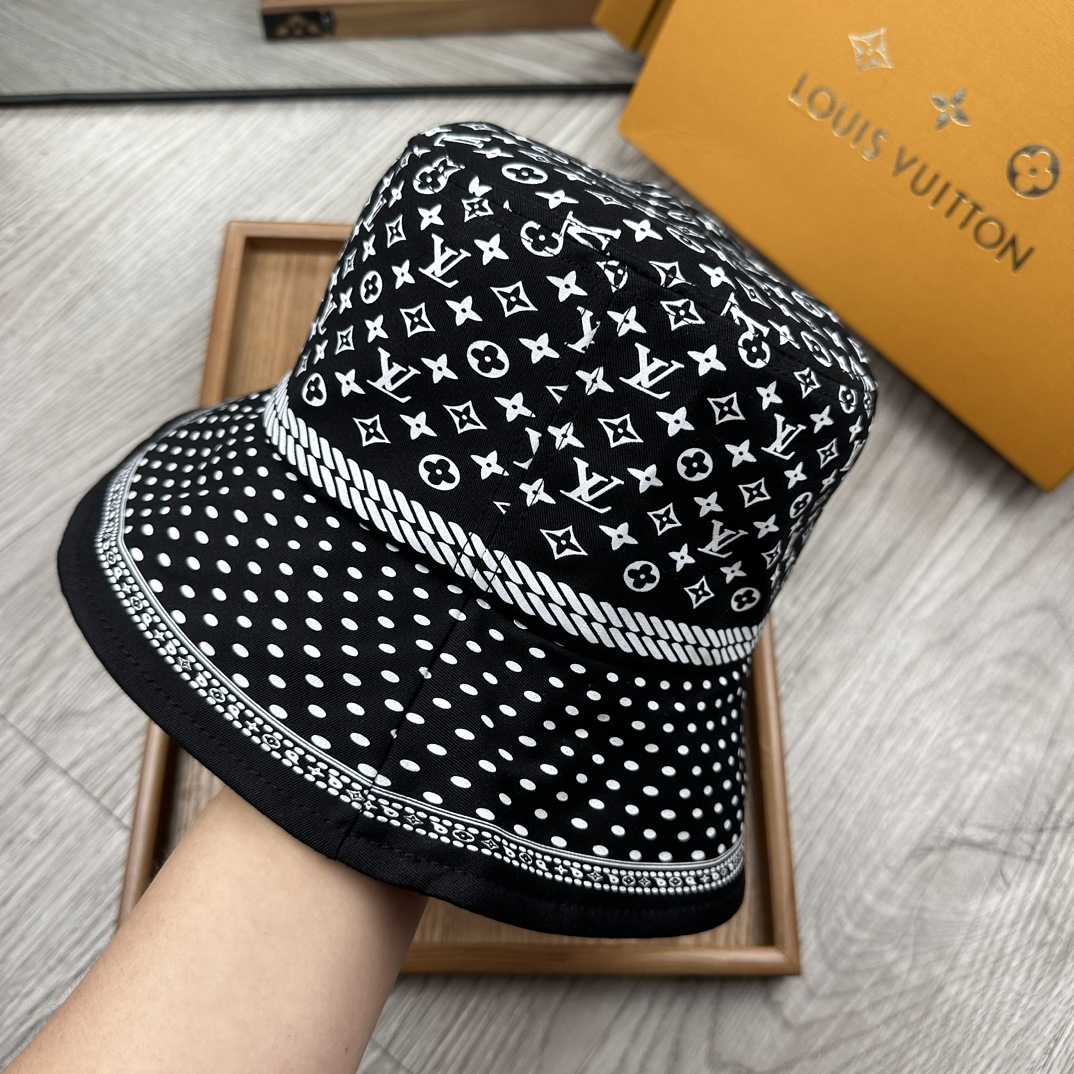 Louis Vuitton Sailor Bandana Ha - DesignerGu