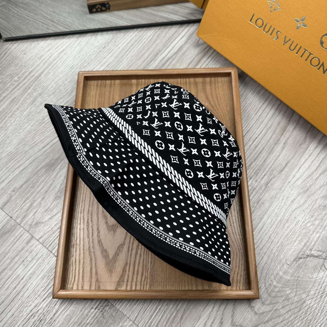 Louis Vuitton Sailor Bandana Ha - DesignerGu