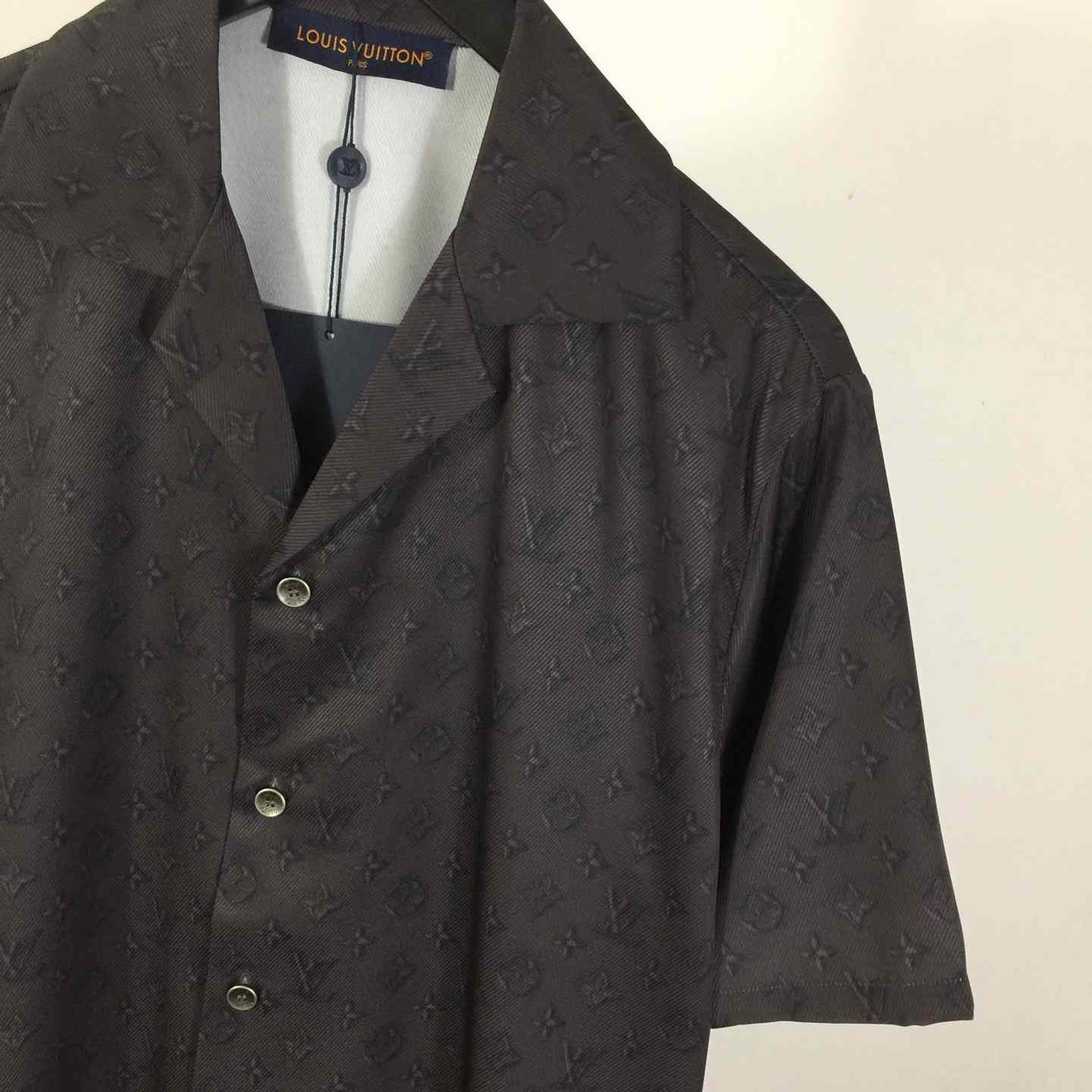 Louis Vuitton Printed Monogram Silk Shorts   1AHCD3 - DesignerGu