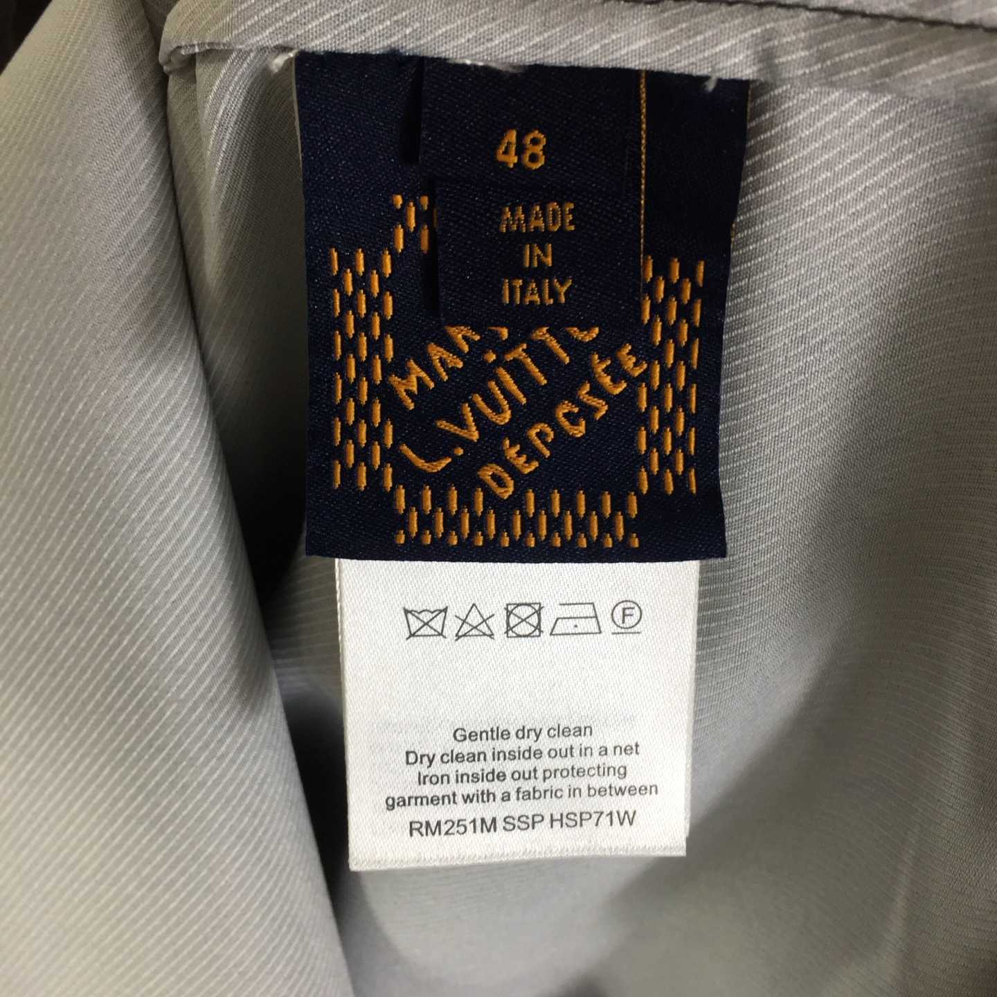 Louis Vuitton Printed Monogram Silk Shorts   1AHCD3 - DesignerGu