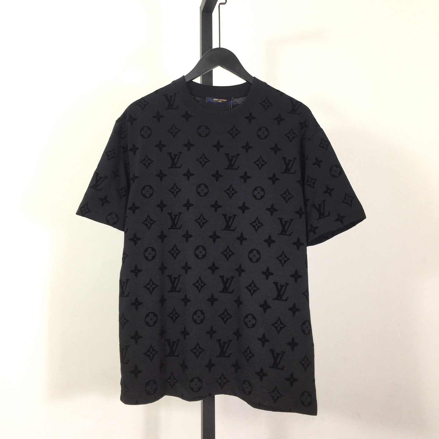 Louis Vuitton Monogram T-shirt - DesignerGu