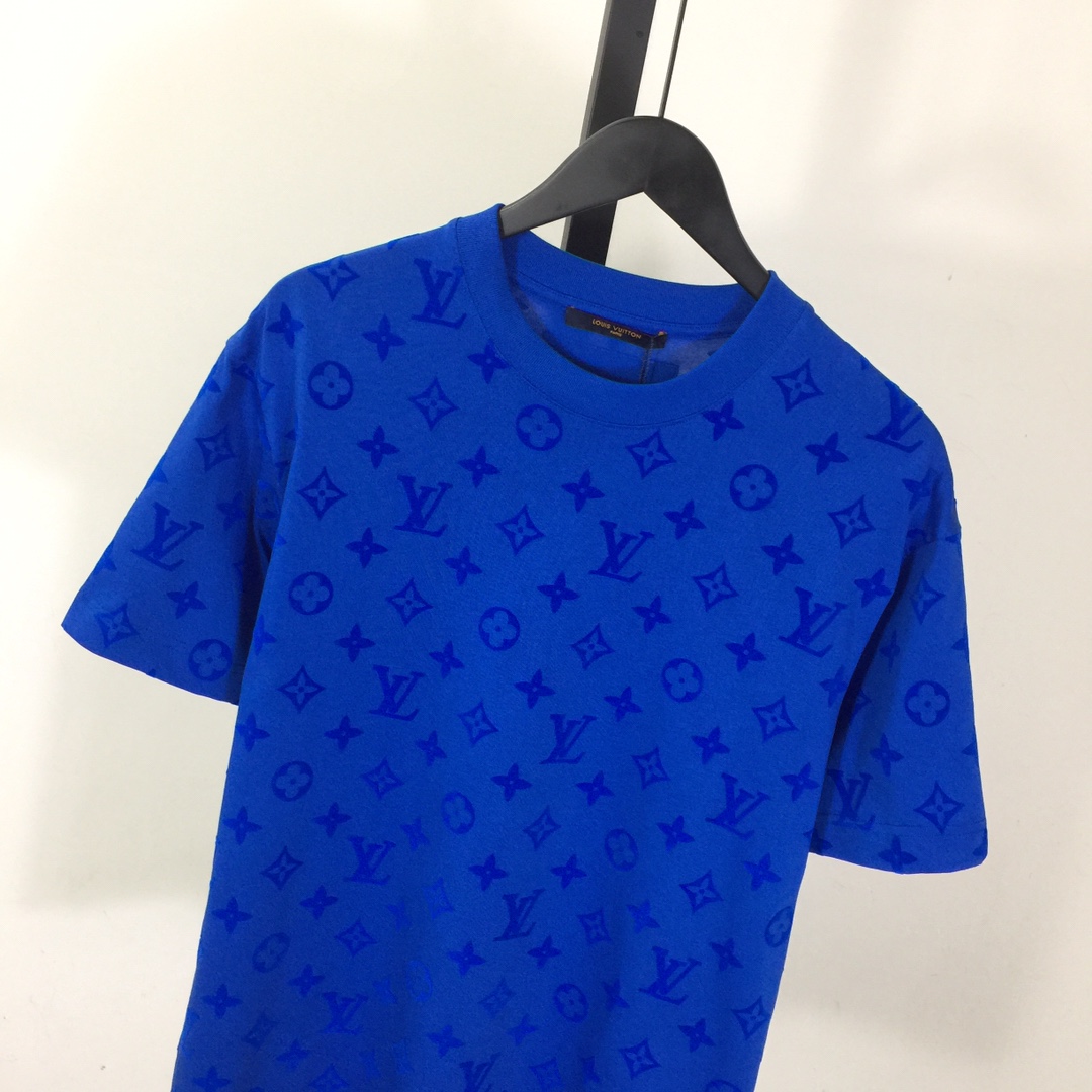 Louis Vuitton Monogram T-shirt - DesignerGu
