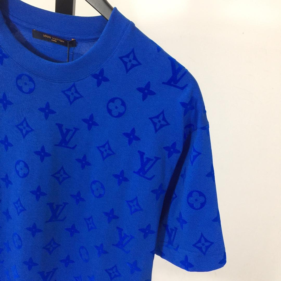 Louis Vuitton Monogram T-shirt - DesignerGu