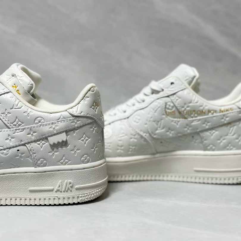 Louis Vuitton X Nike Air Force 1 Sneaker In White - 