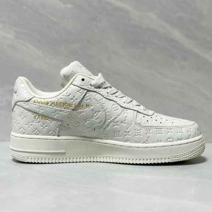 Louis Vuitton X Nike Air Force 1 Sneaker In White - 