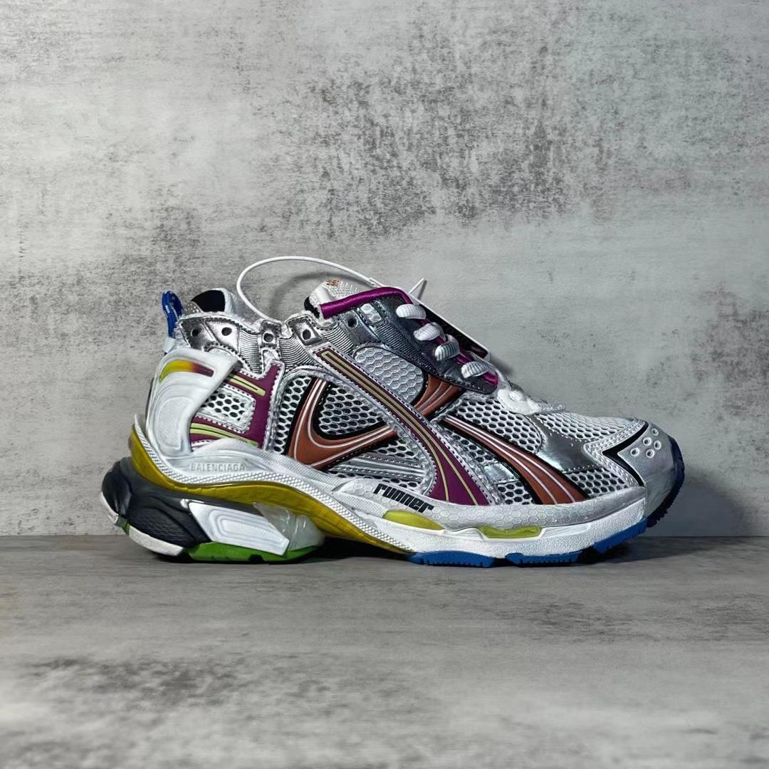 Balenciaga Runner Sneakers - DesignerGu