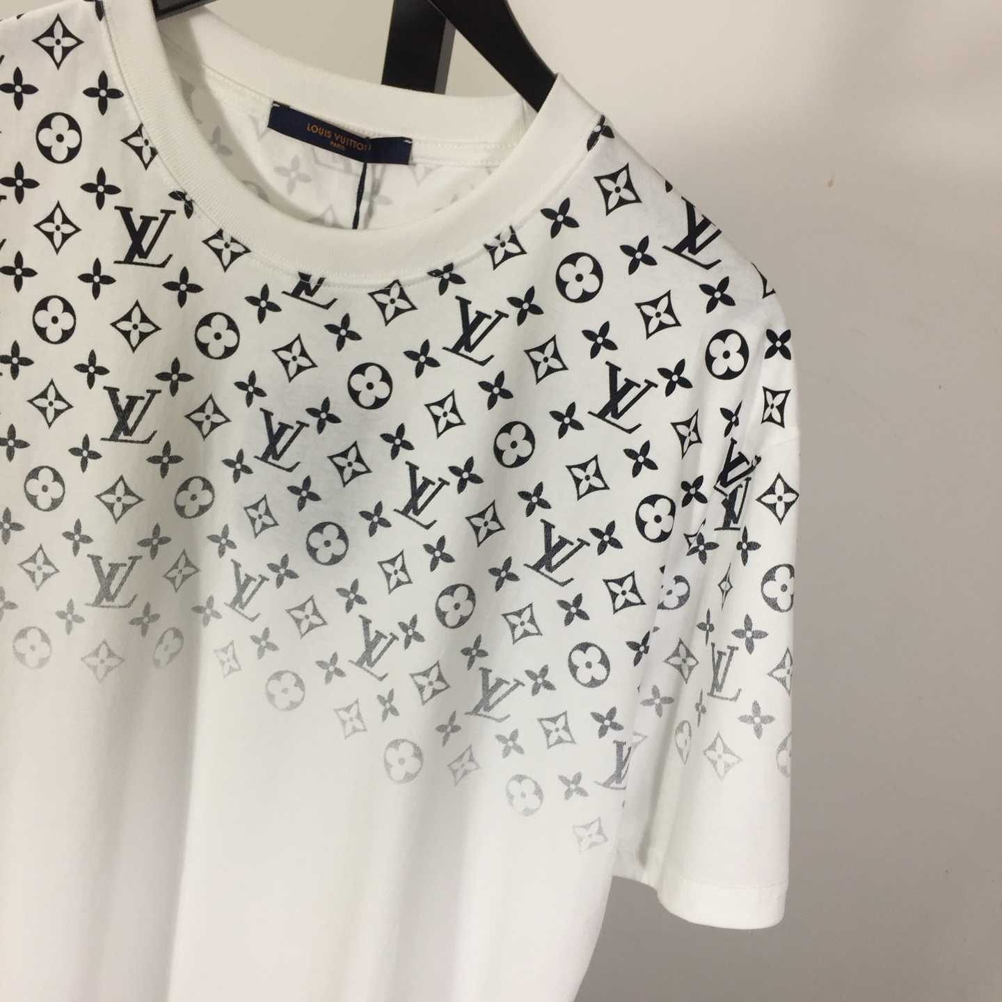 Louis Vuitton Gradient Cotton T-Shirt    1AHUG3 - DesignerGu