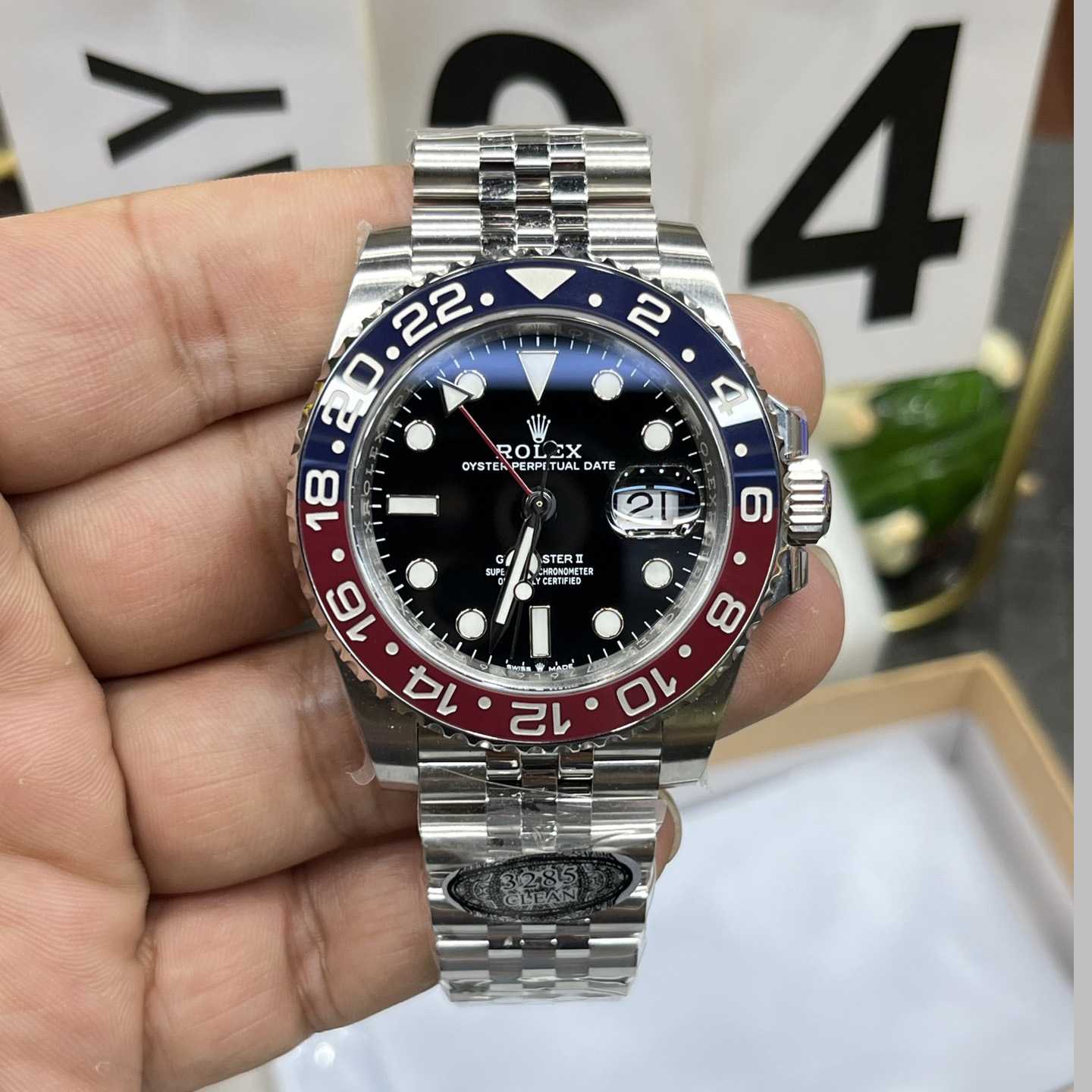 Rolex Oyster Perpetual Watch      40mm - DesignerGu