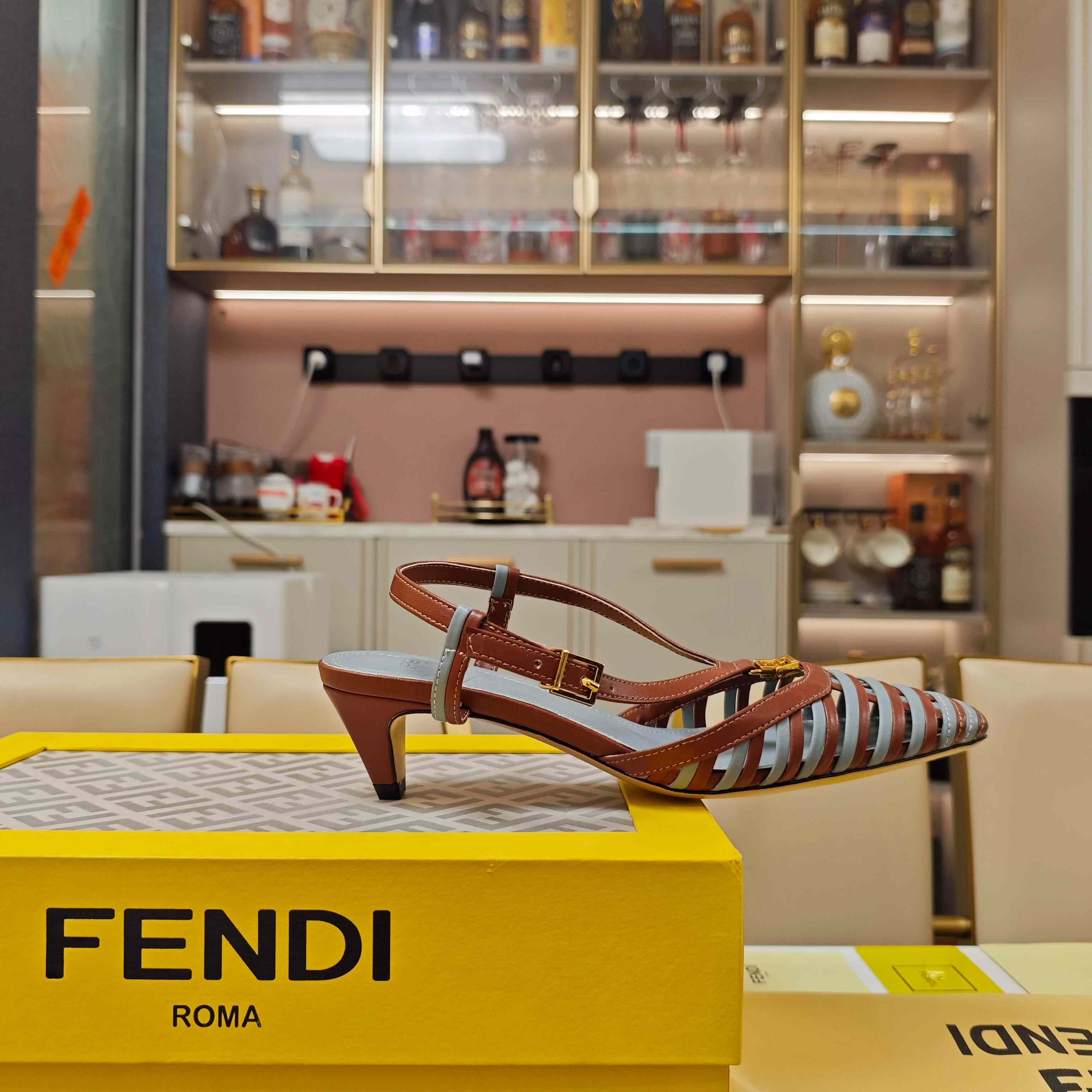Fendi FFold Brown And Matcha Green Leather Low-heeled Slingbacks - DesignerGu