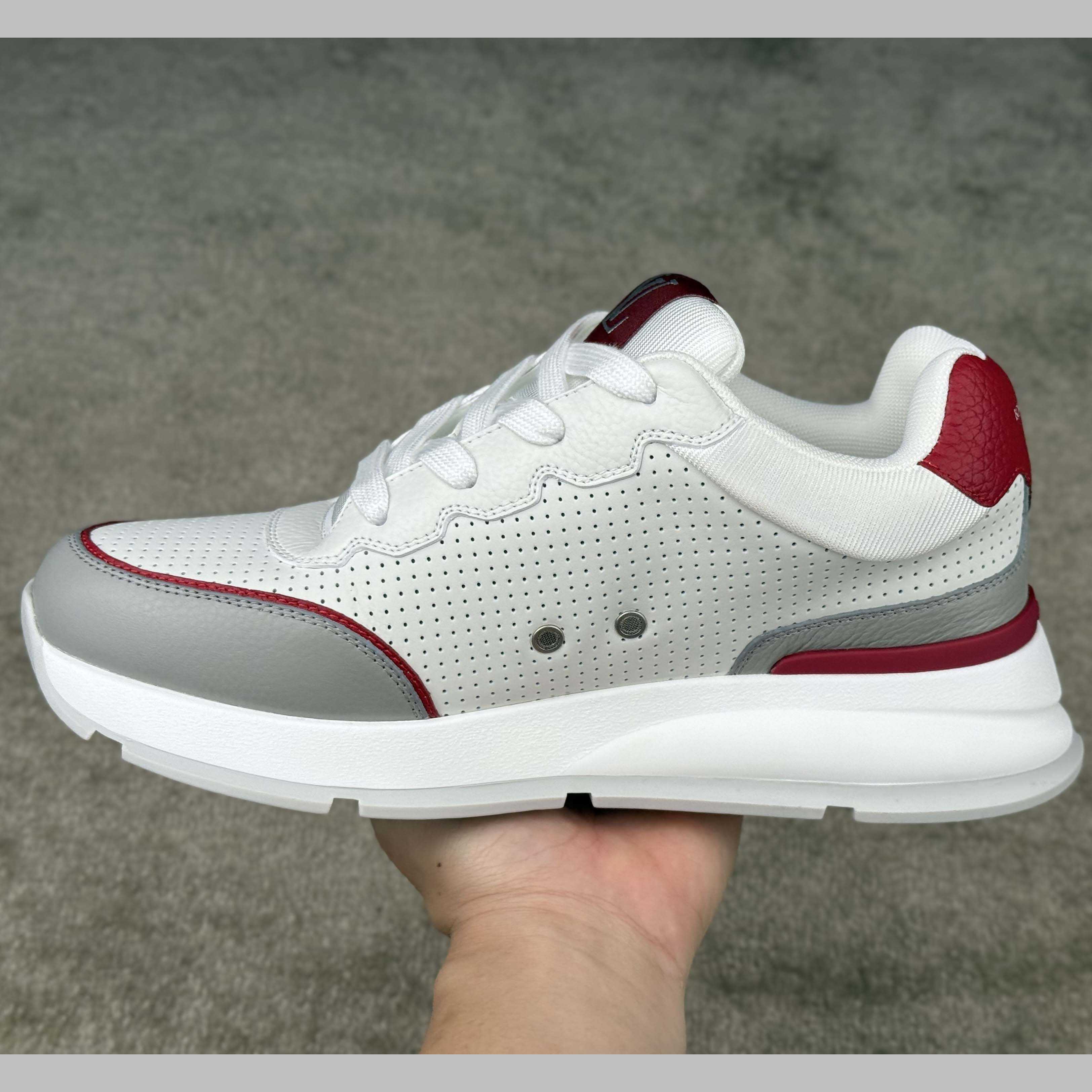 Louis Vuitton LV Classic Sneaker    - DesignerGu