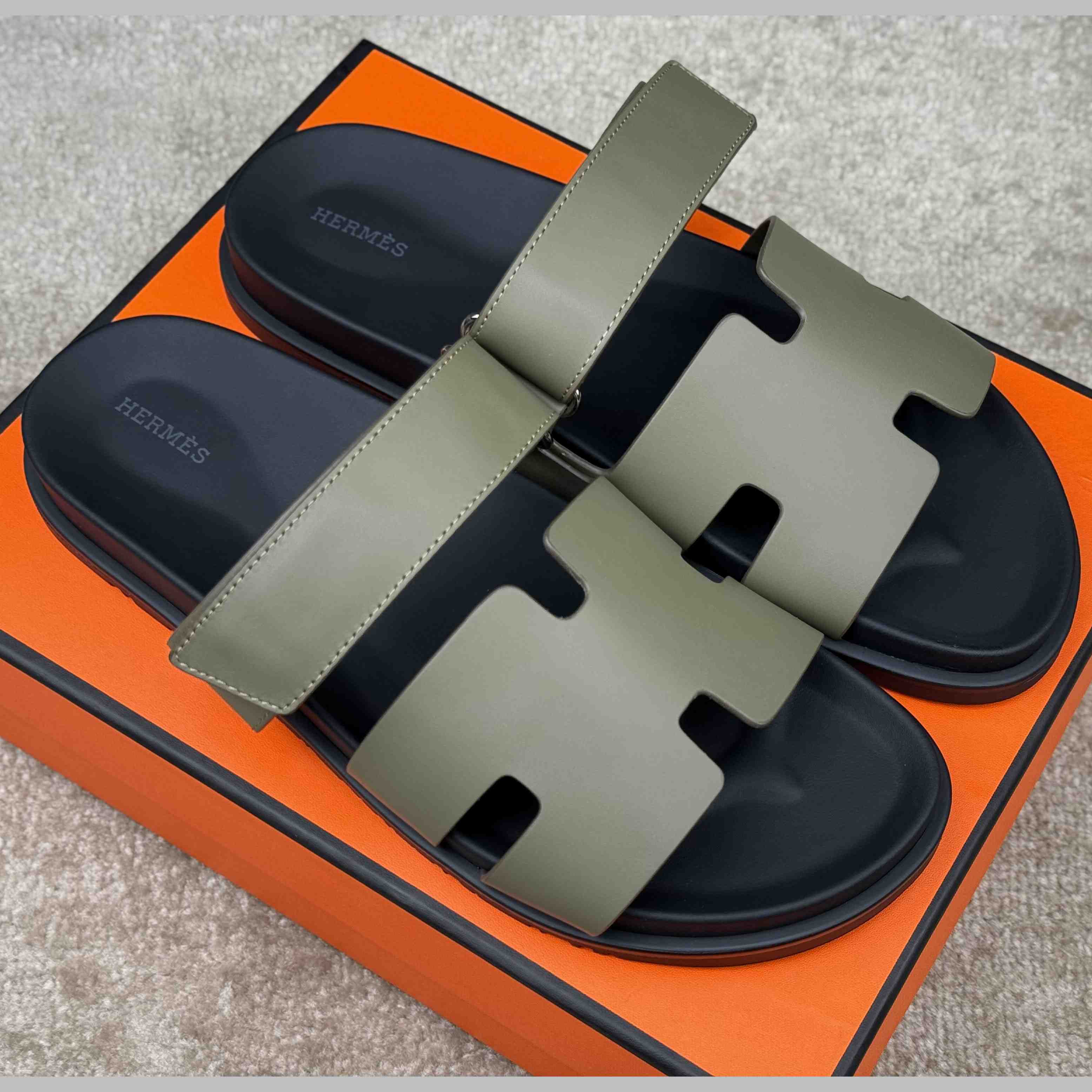 Hermes Chypre Sandal - DesignerGu