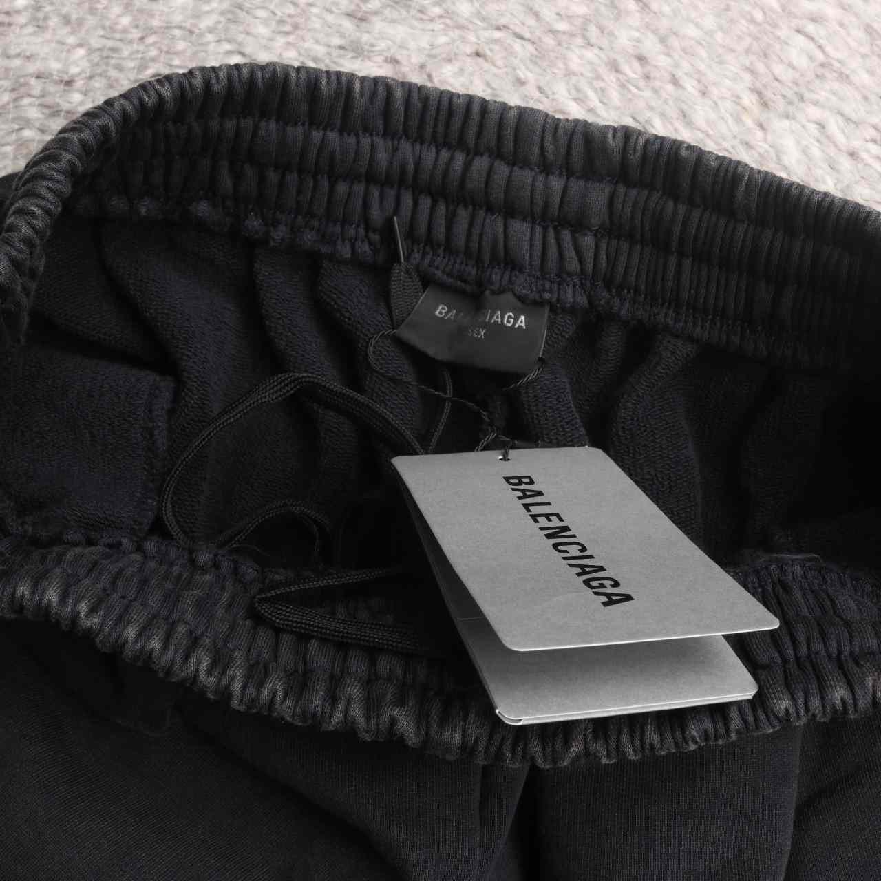 Balenciaga Burning Unity Arch Molleton Shorts  - DesignerGu