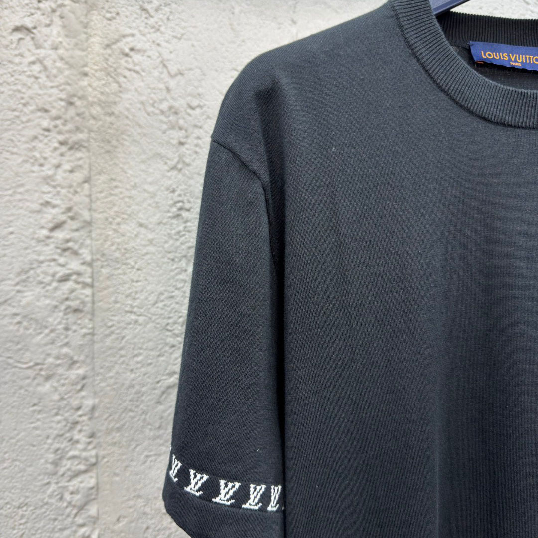 Louis Vuitton Short-Sleeved Cotton Crewneck  1AGKMG - DesignerGu