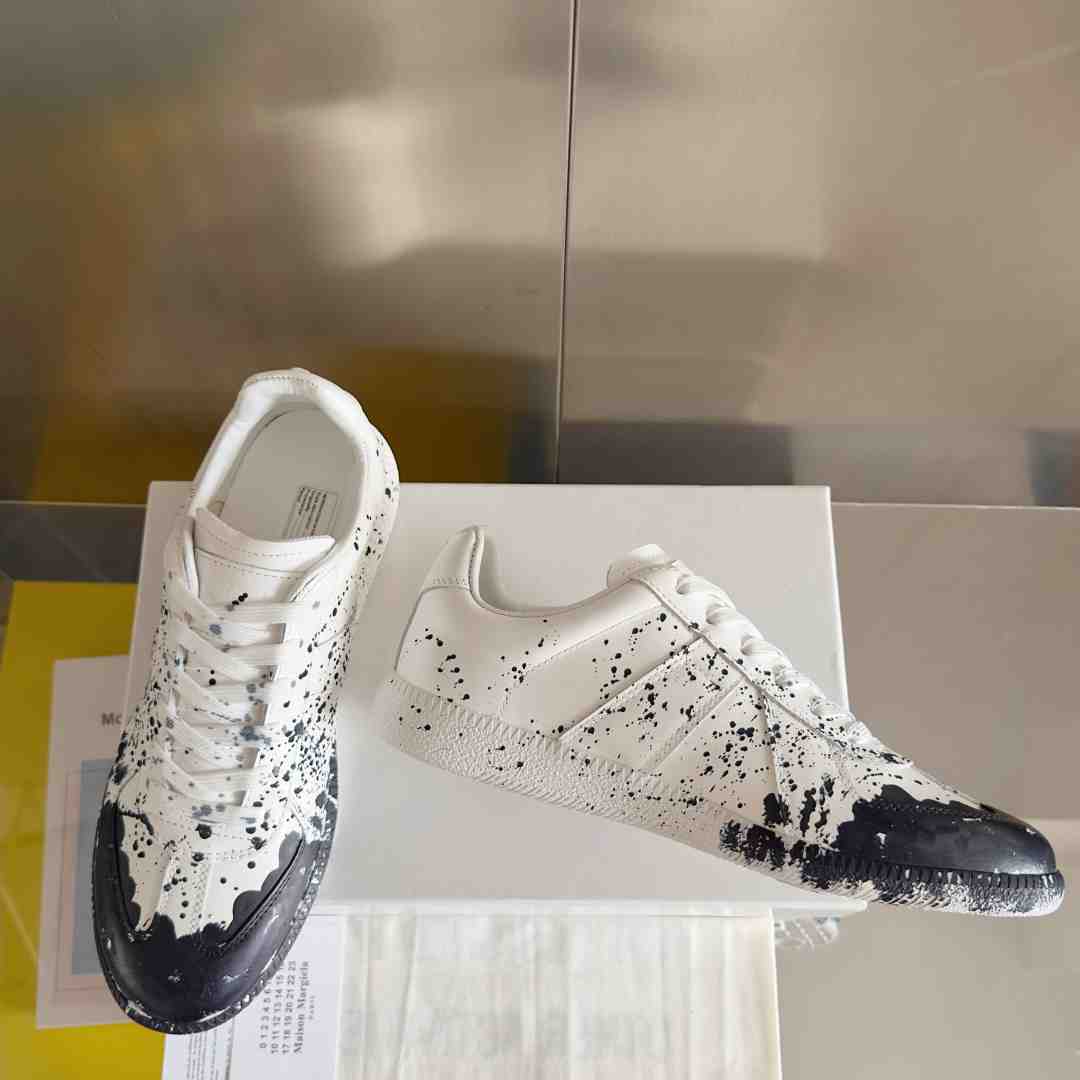 Maison Margiela Replica 'Paint Splatter - White Black' - DesignerGu