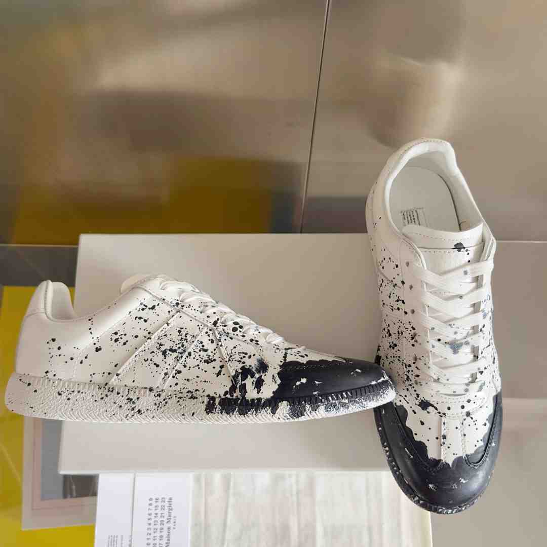 Maison Margiela Replica 'Paint Splatter - White Black' - DesignerGu