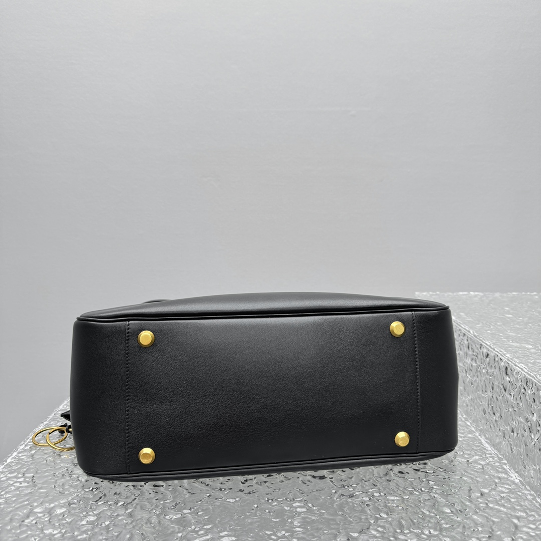 Balenciaga Bel Air Hobo Bag Large In Black  - DesignerGu
