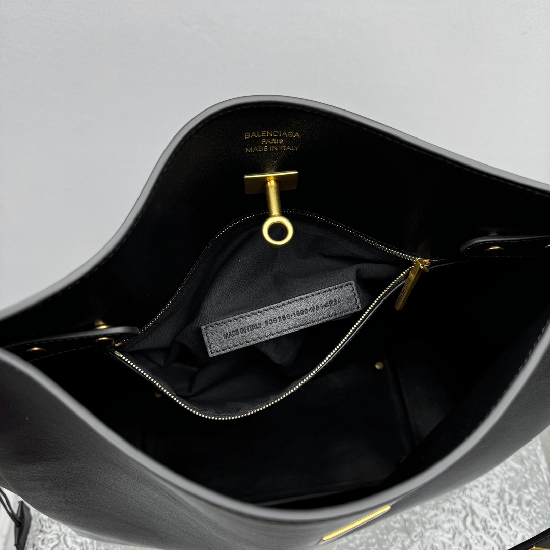 Balenciaga Bel Air Hobo Bag Large In Black  - DesignerGu