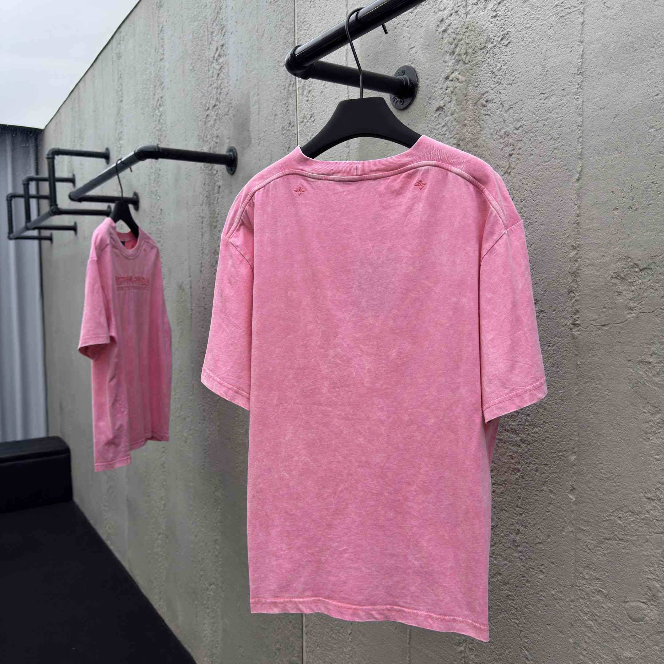 Louis Vuitton Washed Ribbed T-Shirt   1AHWA0 - DesignerGu