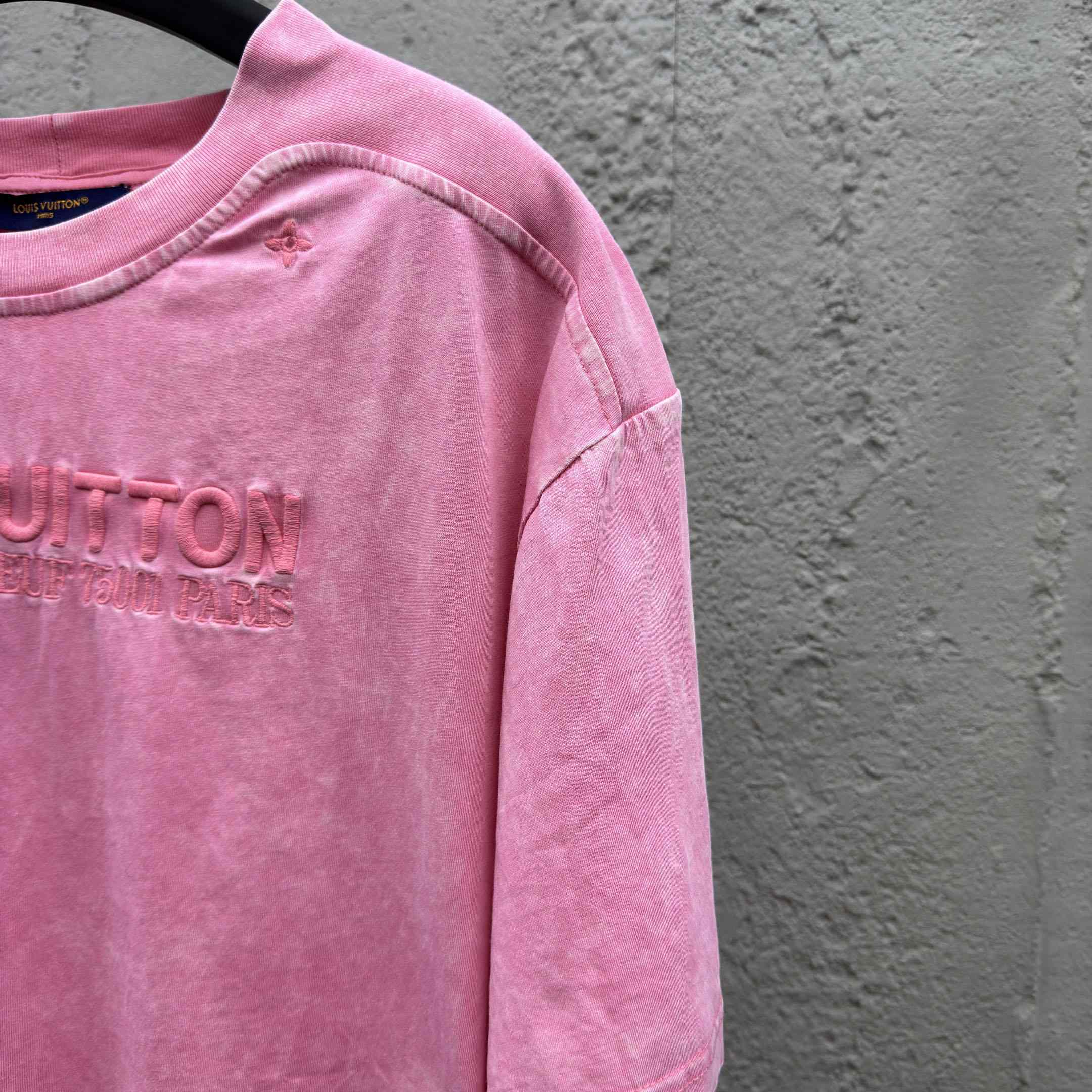 Louis Vuitton Washed Ribbed T-Shirt   1AHWA0 - DesignerGu