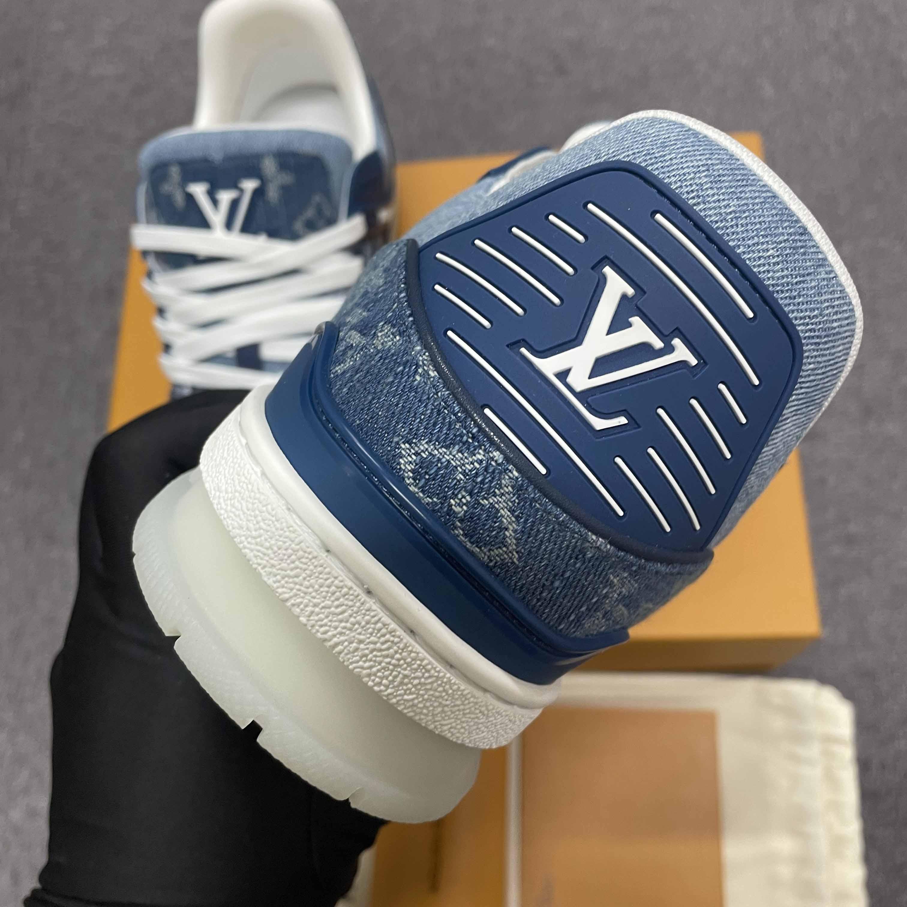 Louis Vuitton LV Trainer Sneaker  (upon uk size) - DesignerGu