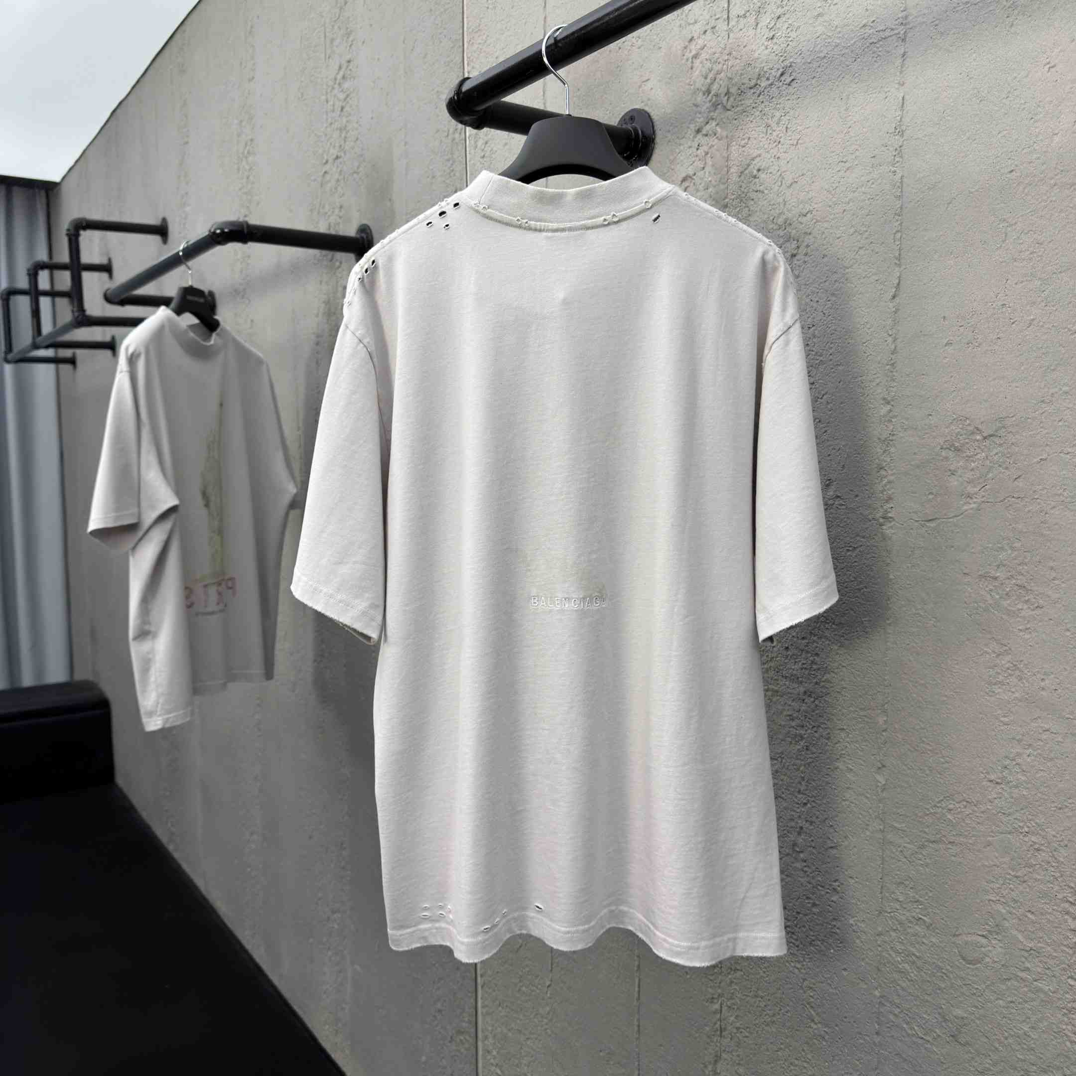 Balenciaga Paris Liberty T-Shirt Medium Fit In Off White Vintage Jersey - DesignerGu