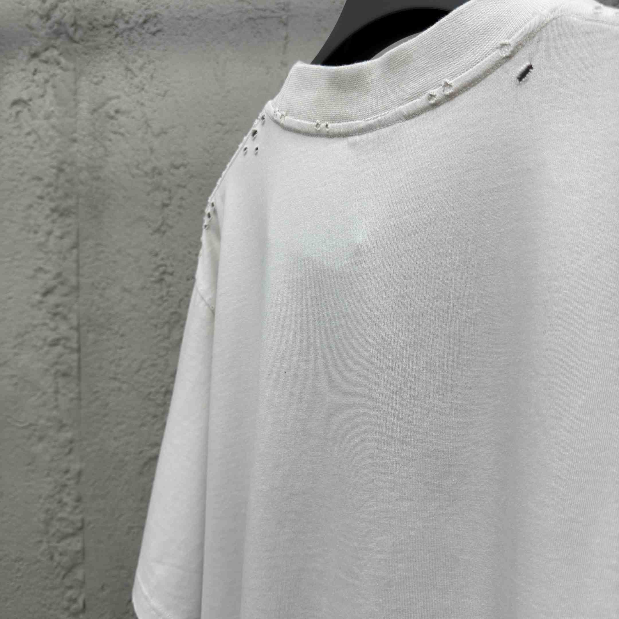Balenciaga Paris Liberty T-Shirt Medium Fit In Off White Vintage Jersey - DesignerGu