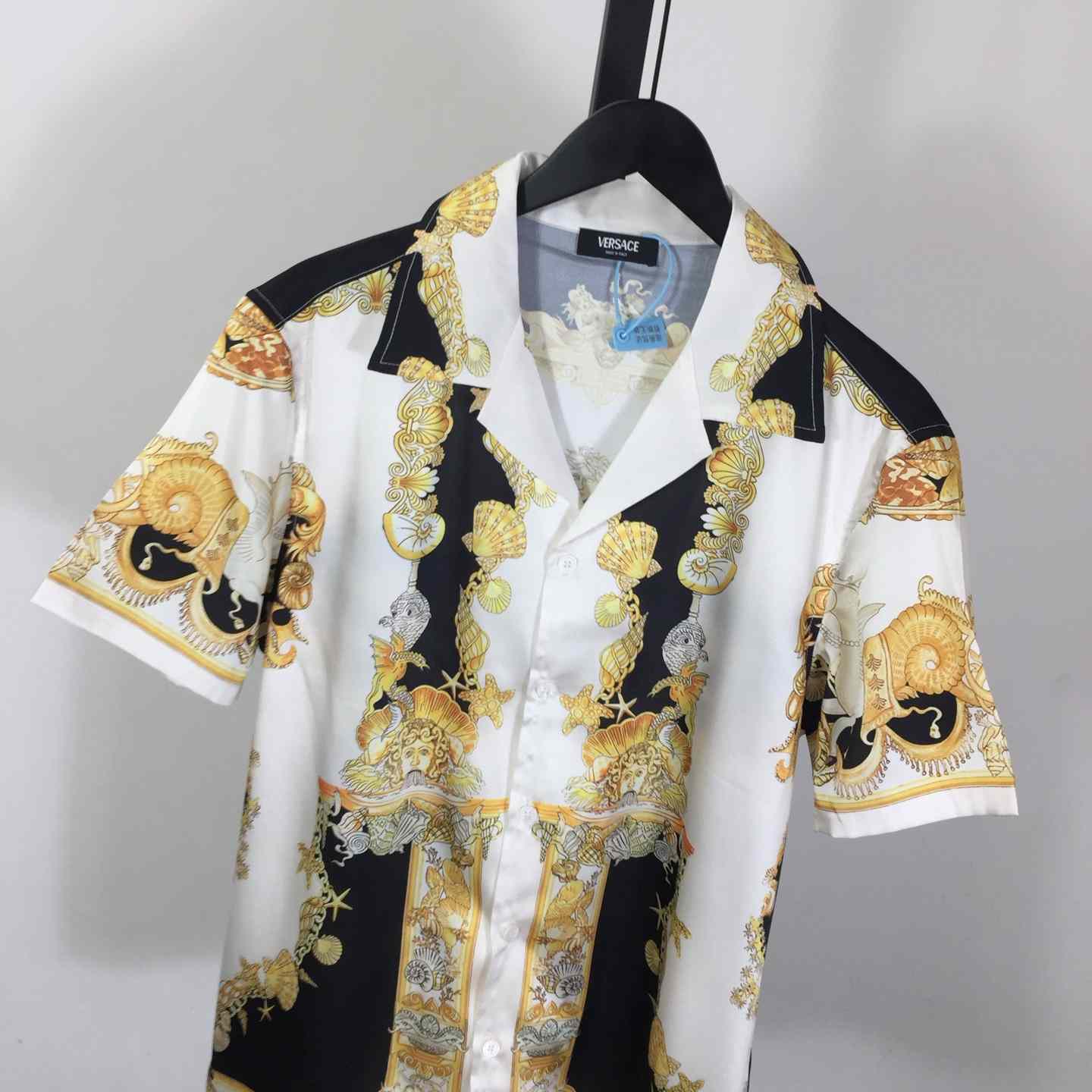 Versace Coral Theatre Silk Shirt - DesignerGu