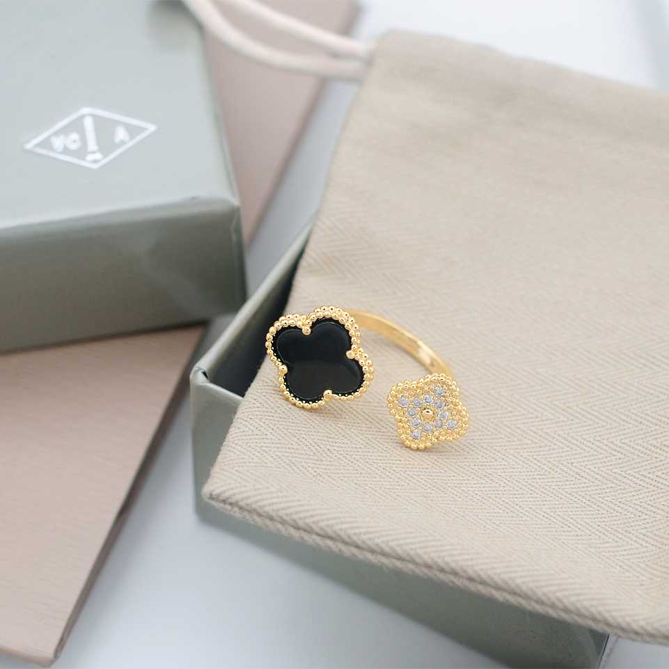 Van Cleef & Arpels Rings - DesignerGu