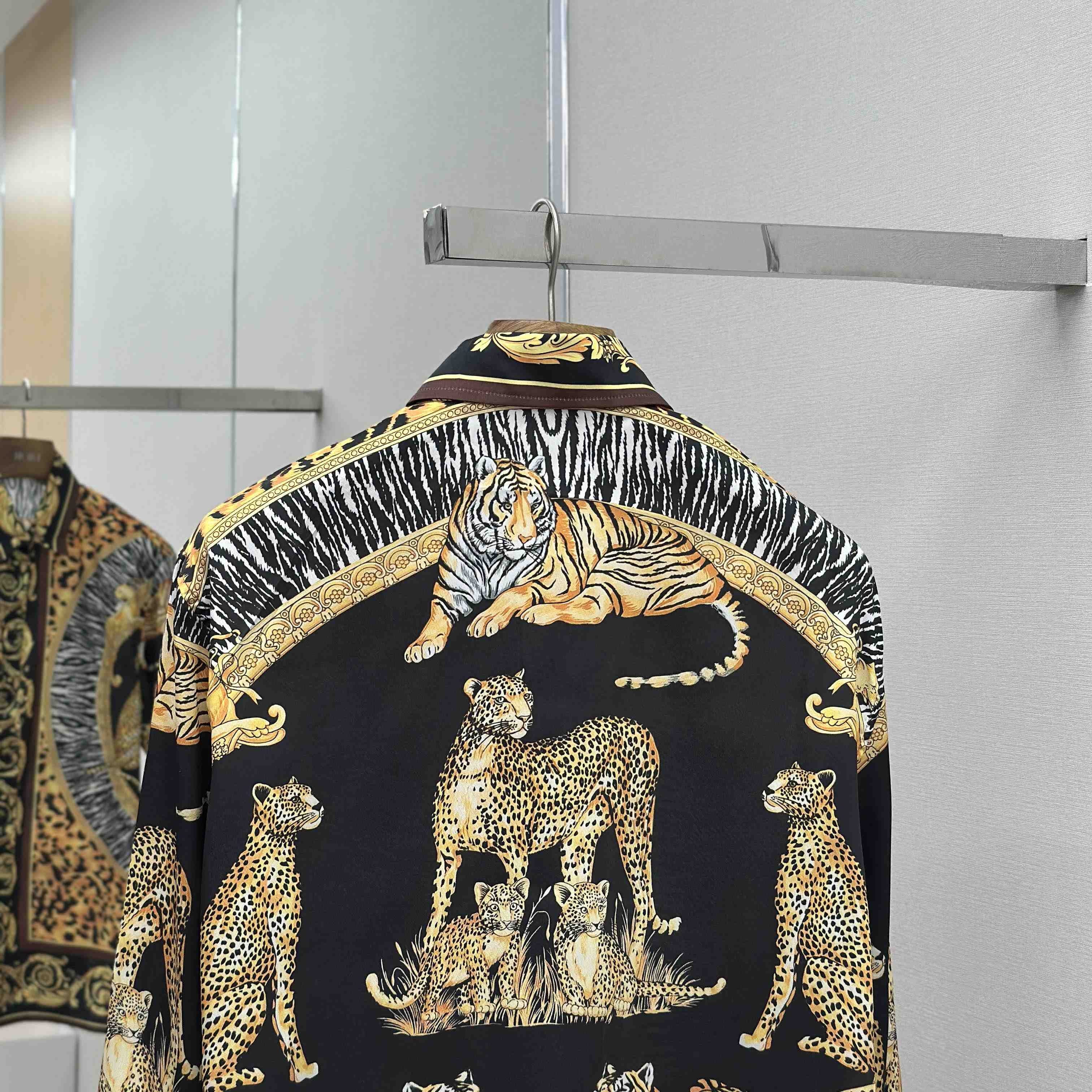 Versace Wild Cats Silk Shirt - DesignerGu