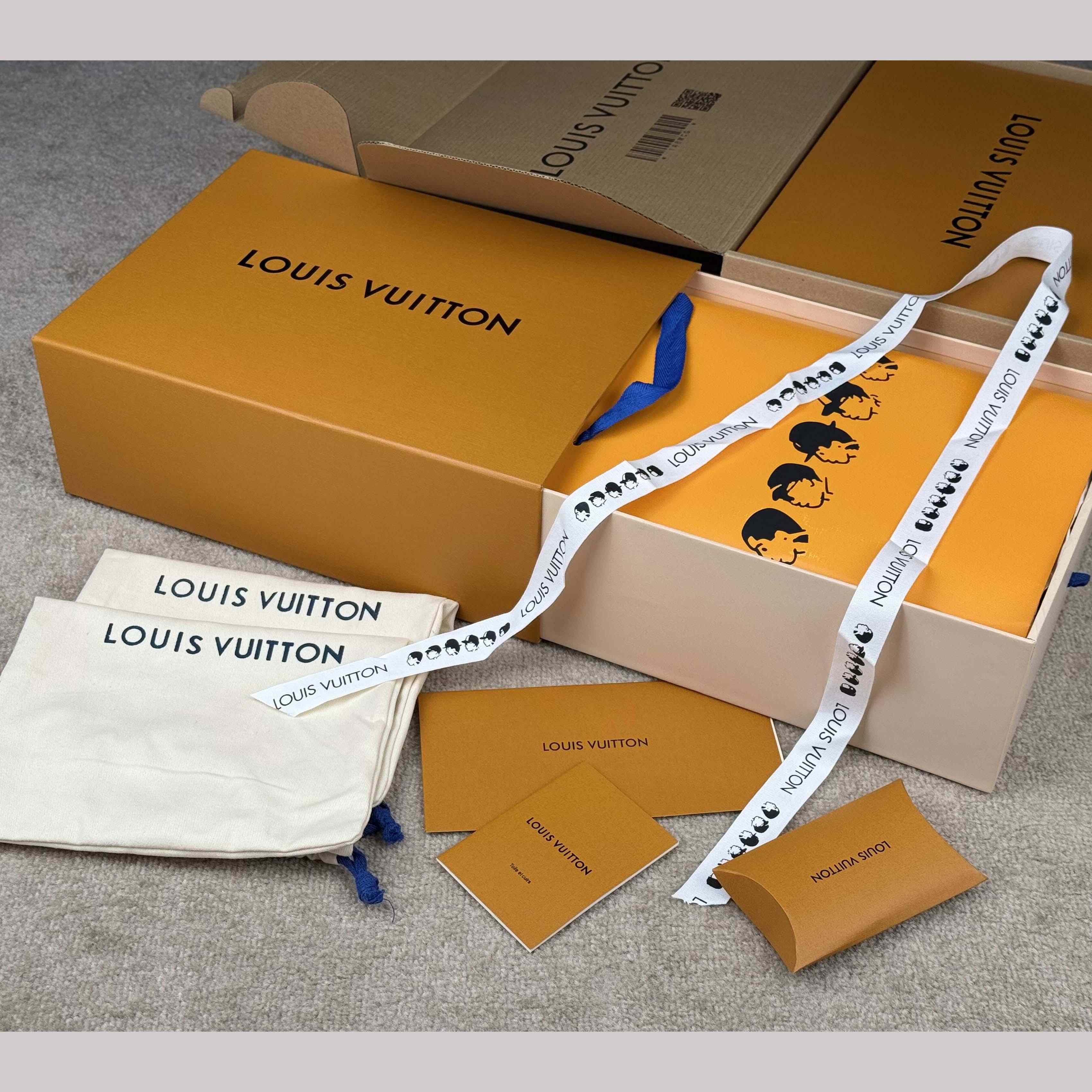 Louis Vuitton LV BUTTERSOFT Sneaker     - DesignerGu