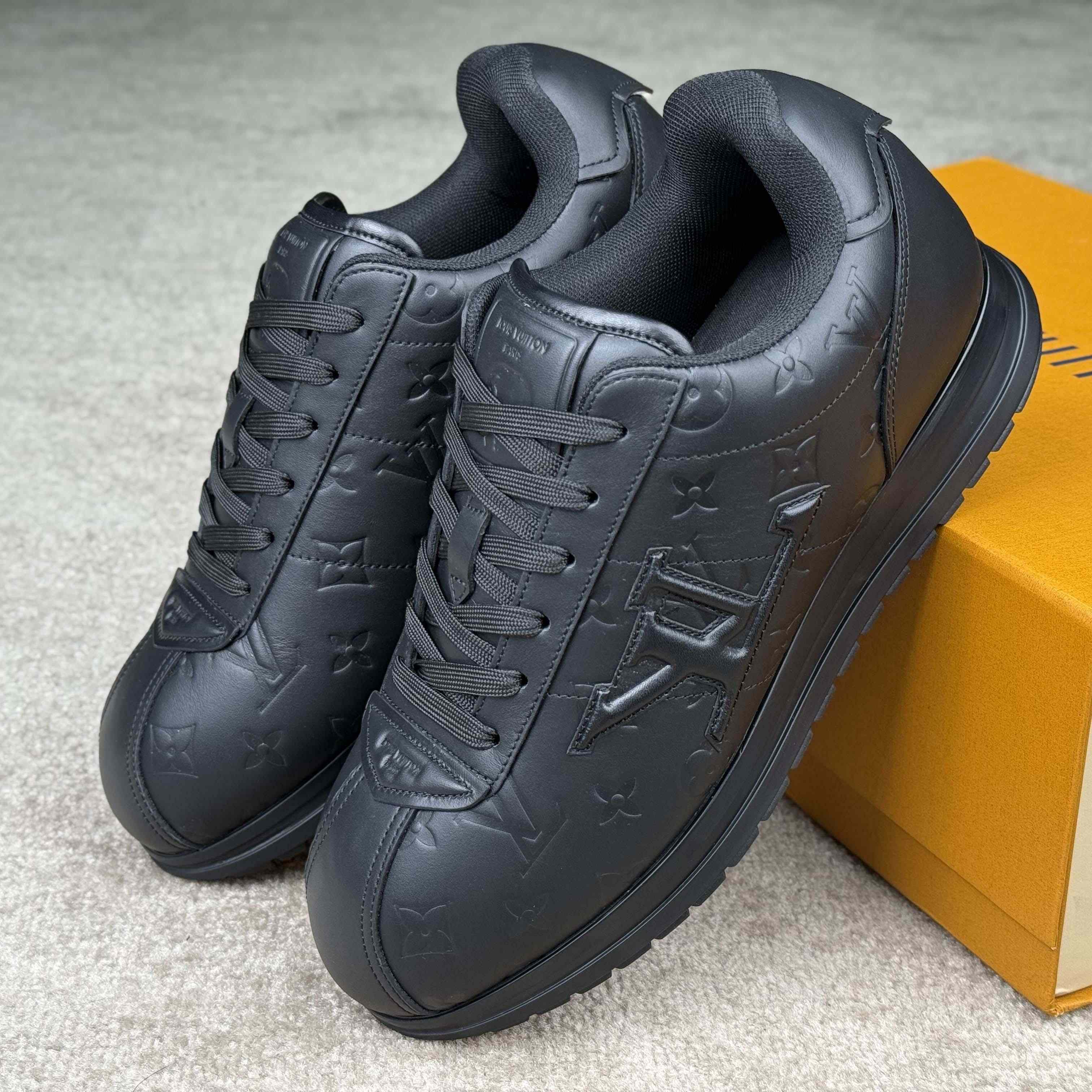 Louis Vuitton LV BUTTERSOFT Sneaker   - DesignerGu