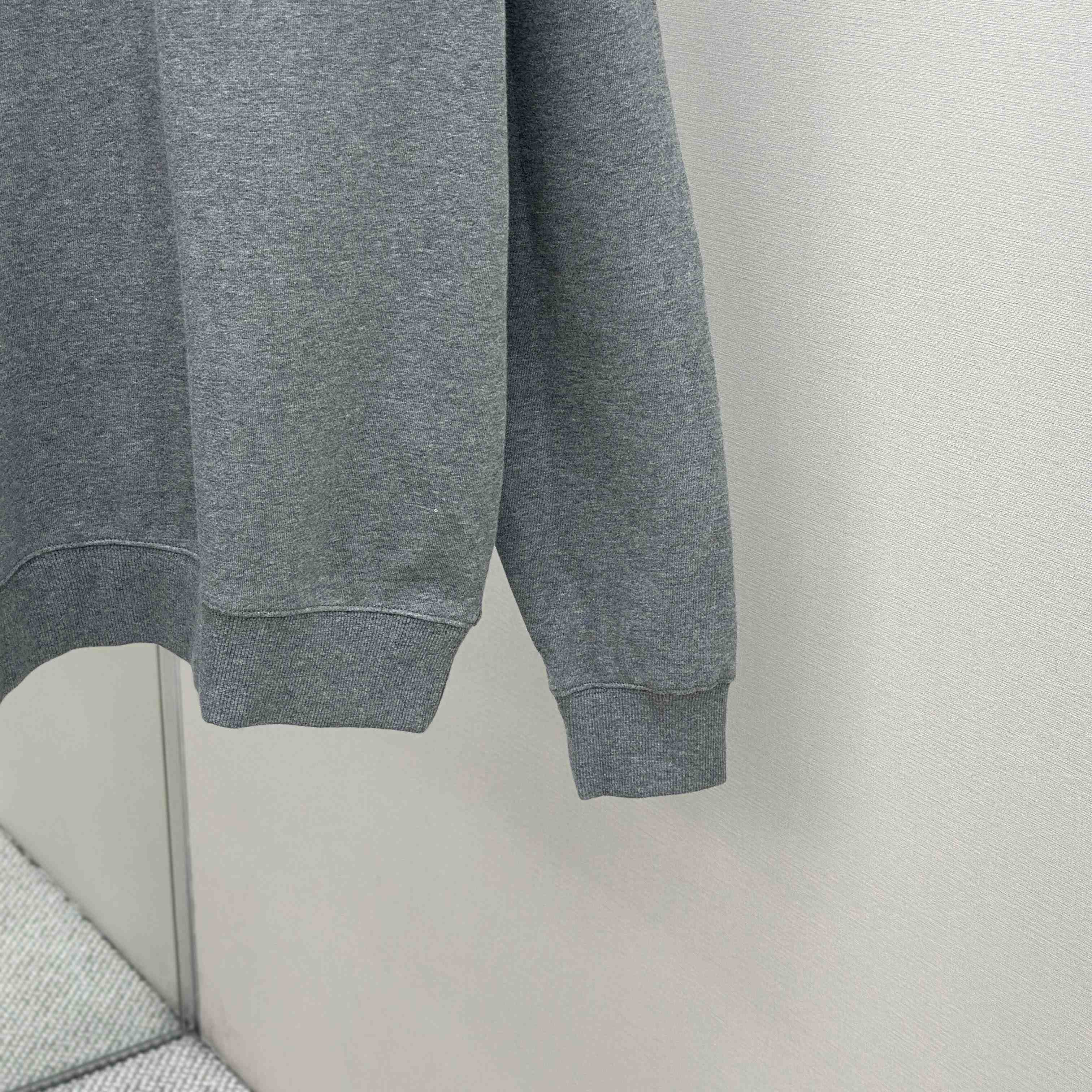 Dior Montaigne Sweatshirt  - DesignerGu