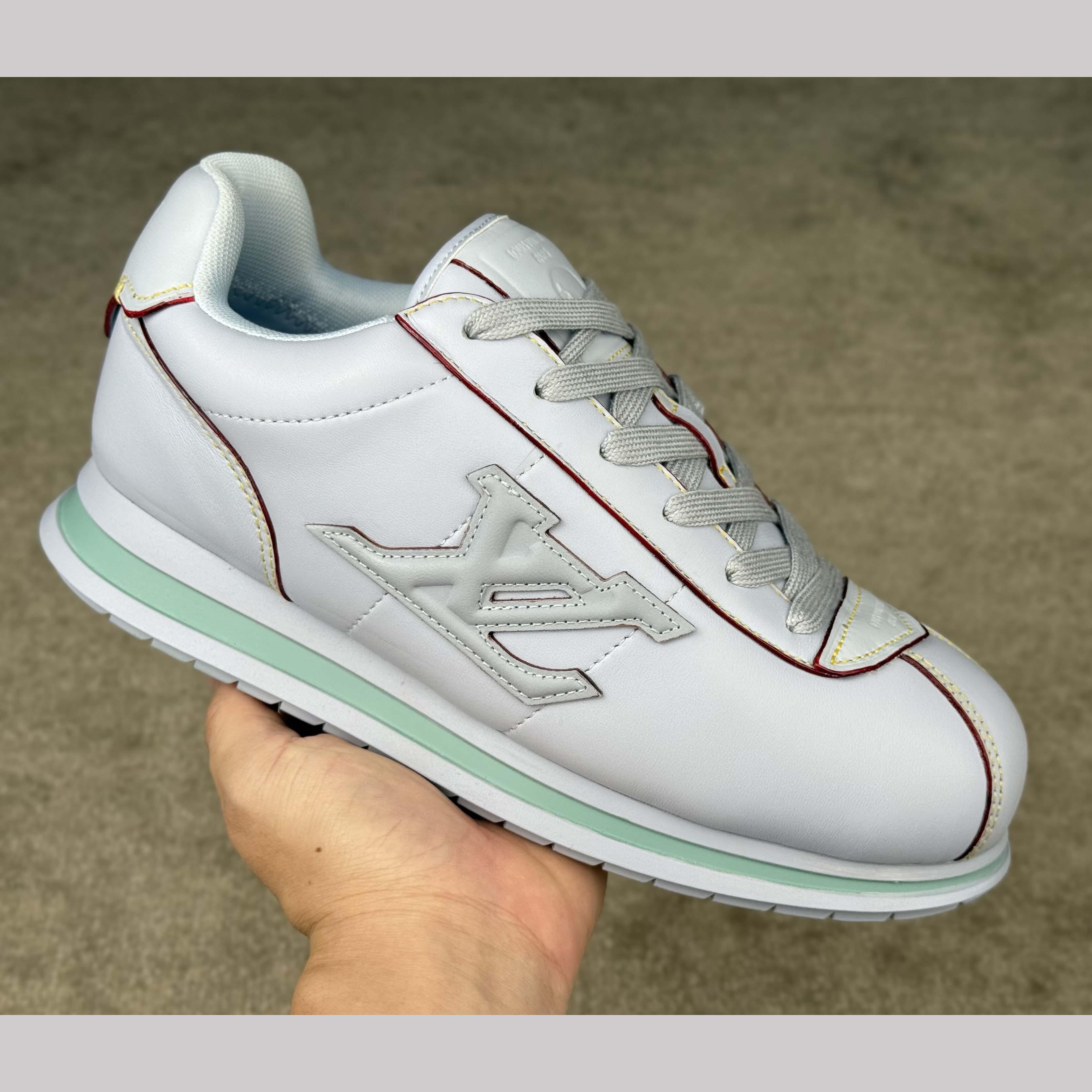 Louis Vuitton LV BUTTERSOFT Sneaker     - DesignerGu