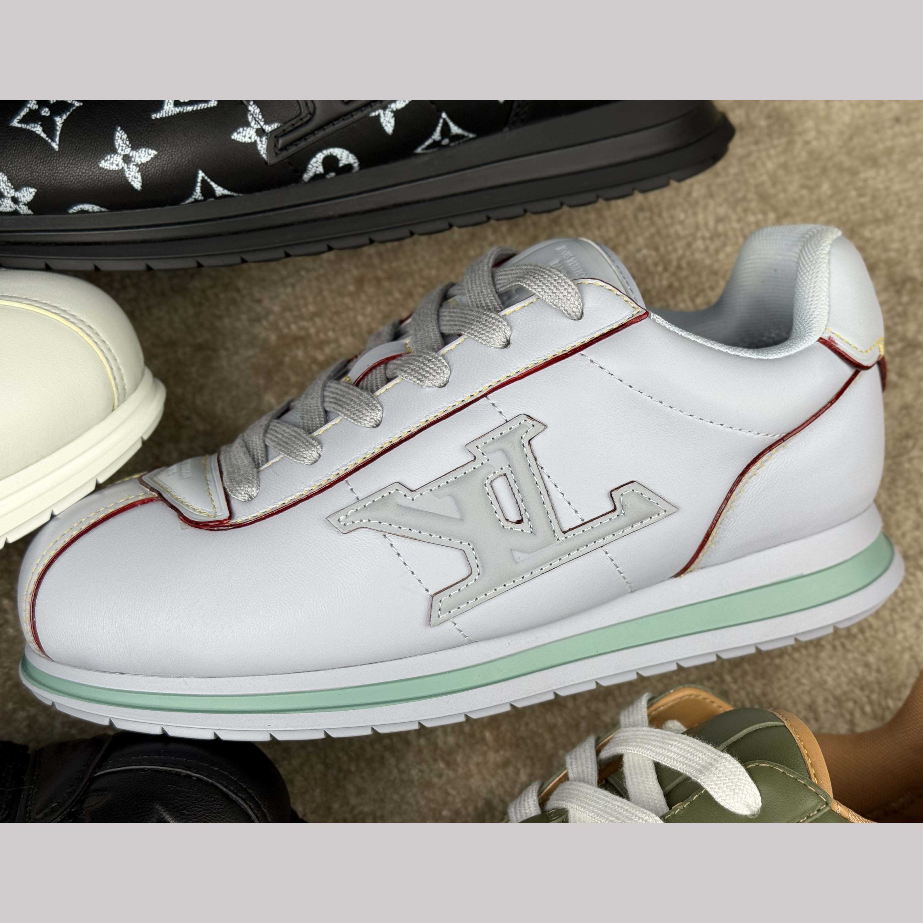 Louis Vuitton LV BUTTERSOFT Sneaker     - DesignerGu