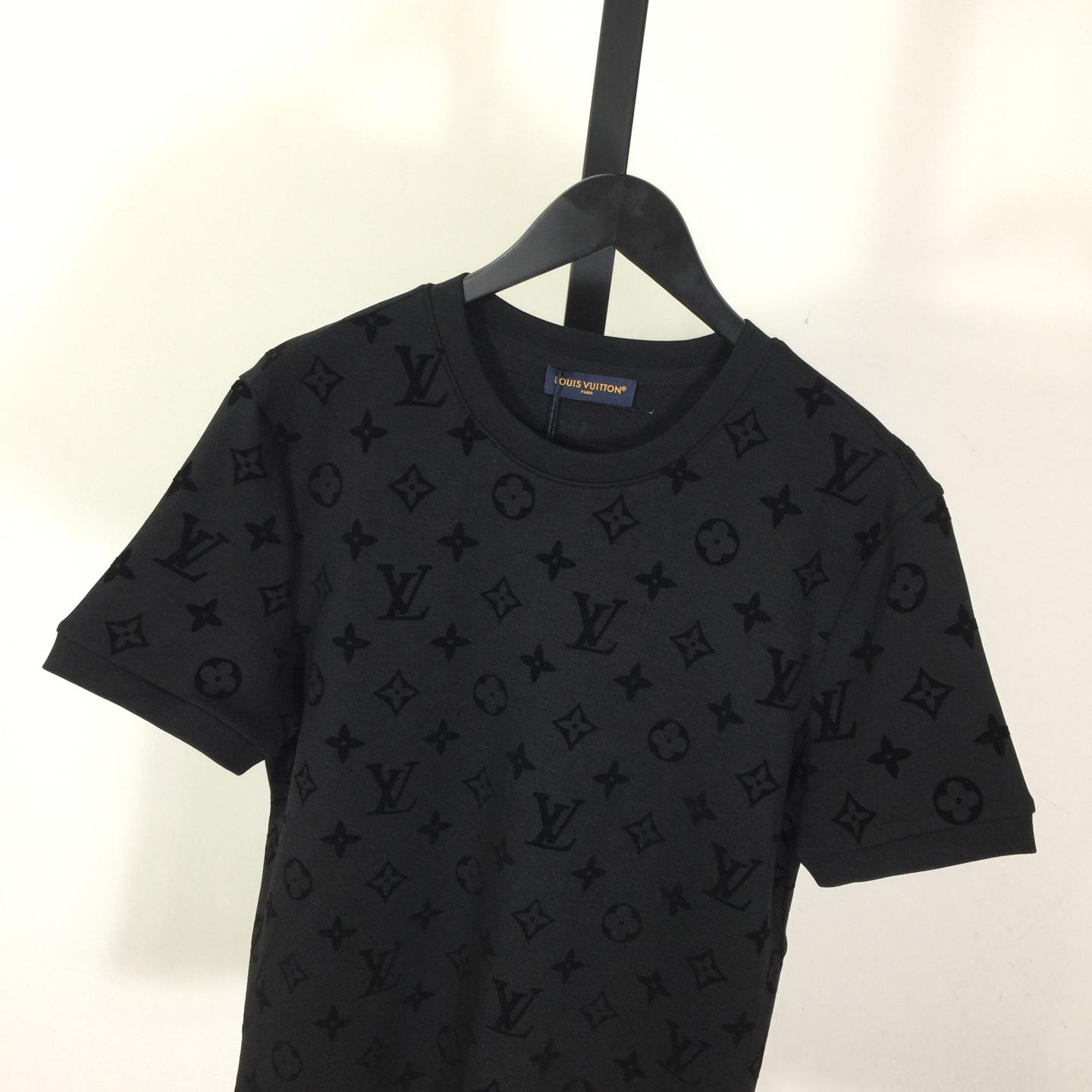 Louis Vuitton Monogram Cotton T-shirt - DesignerGu