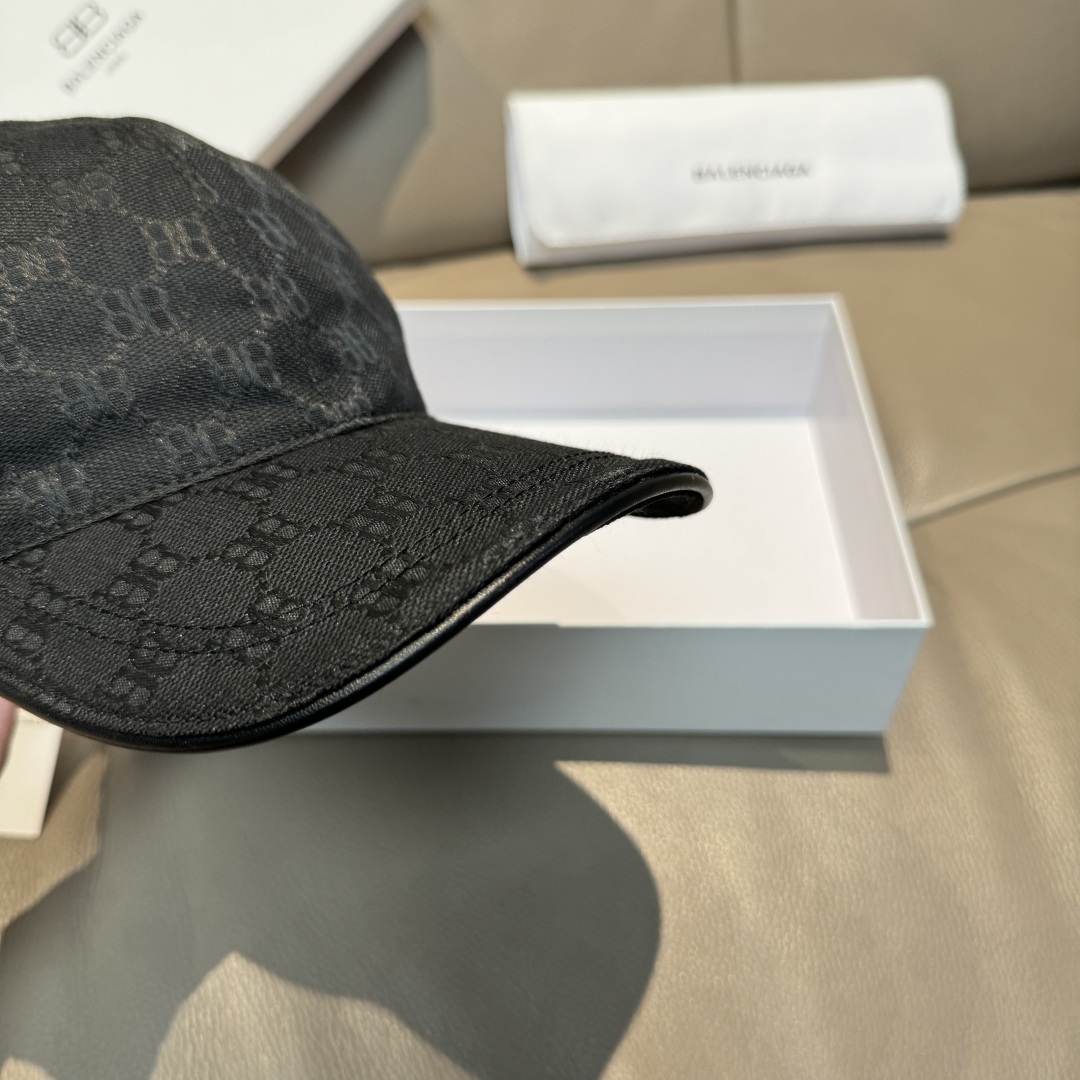 Balenciaga Cap - DesignerGu